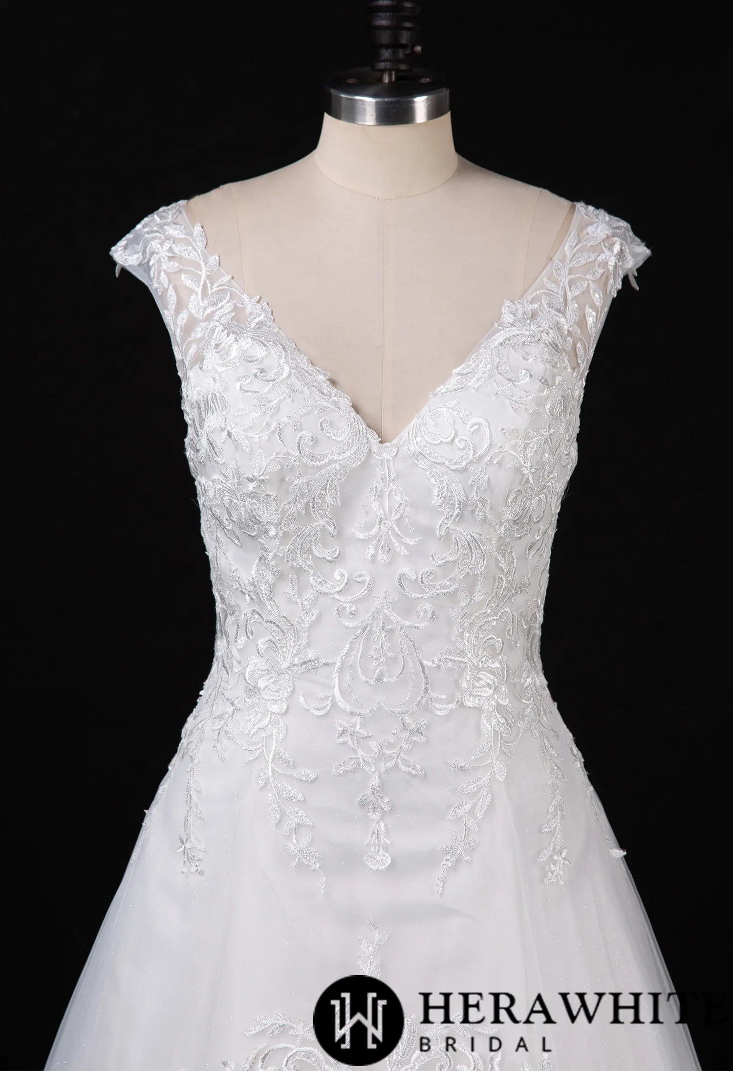Romantic Lace Wedding Dress With Cap Sleeve