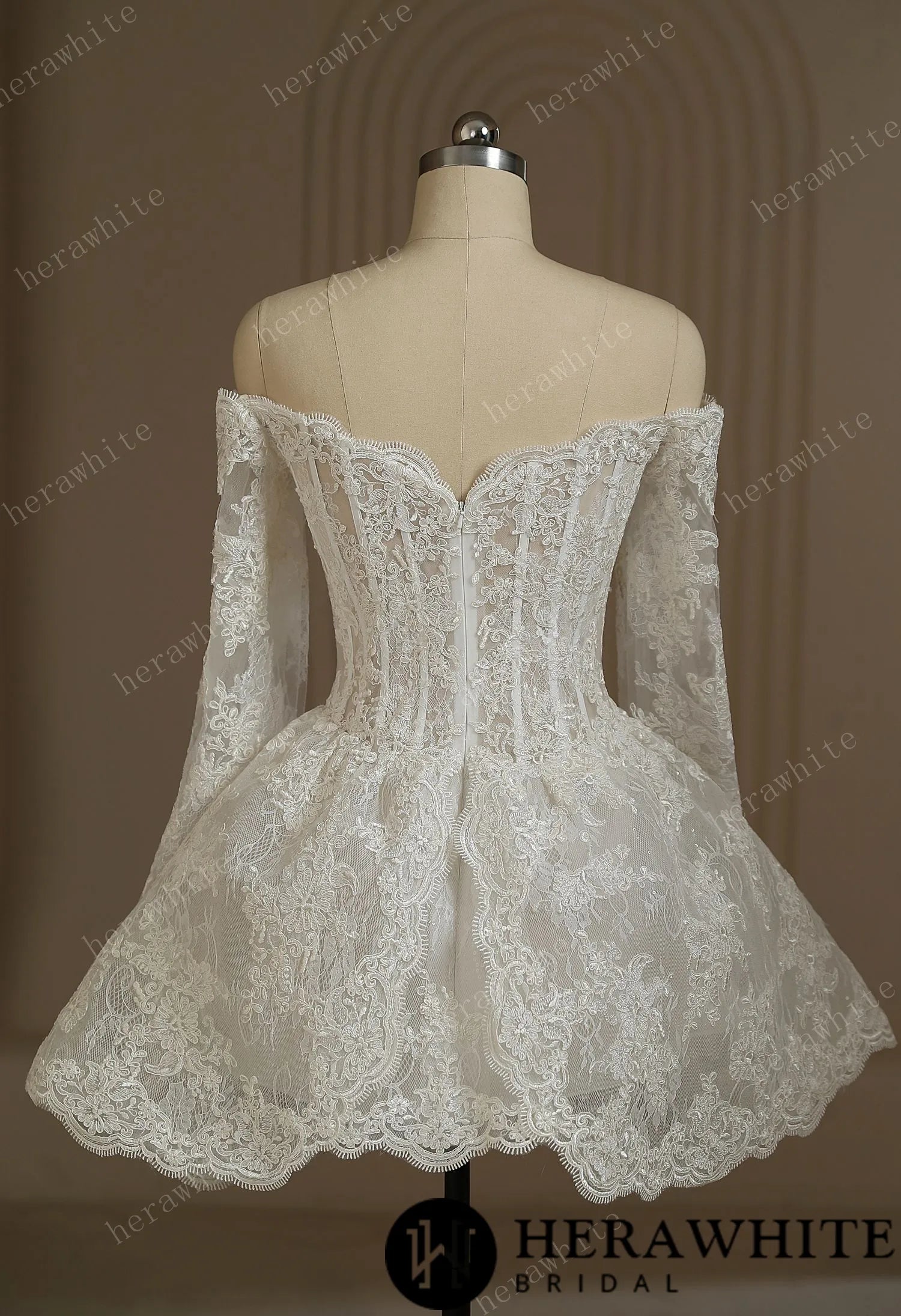 Short Lace Wedding Dresses With Long Sleeve