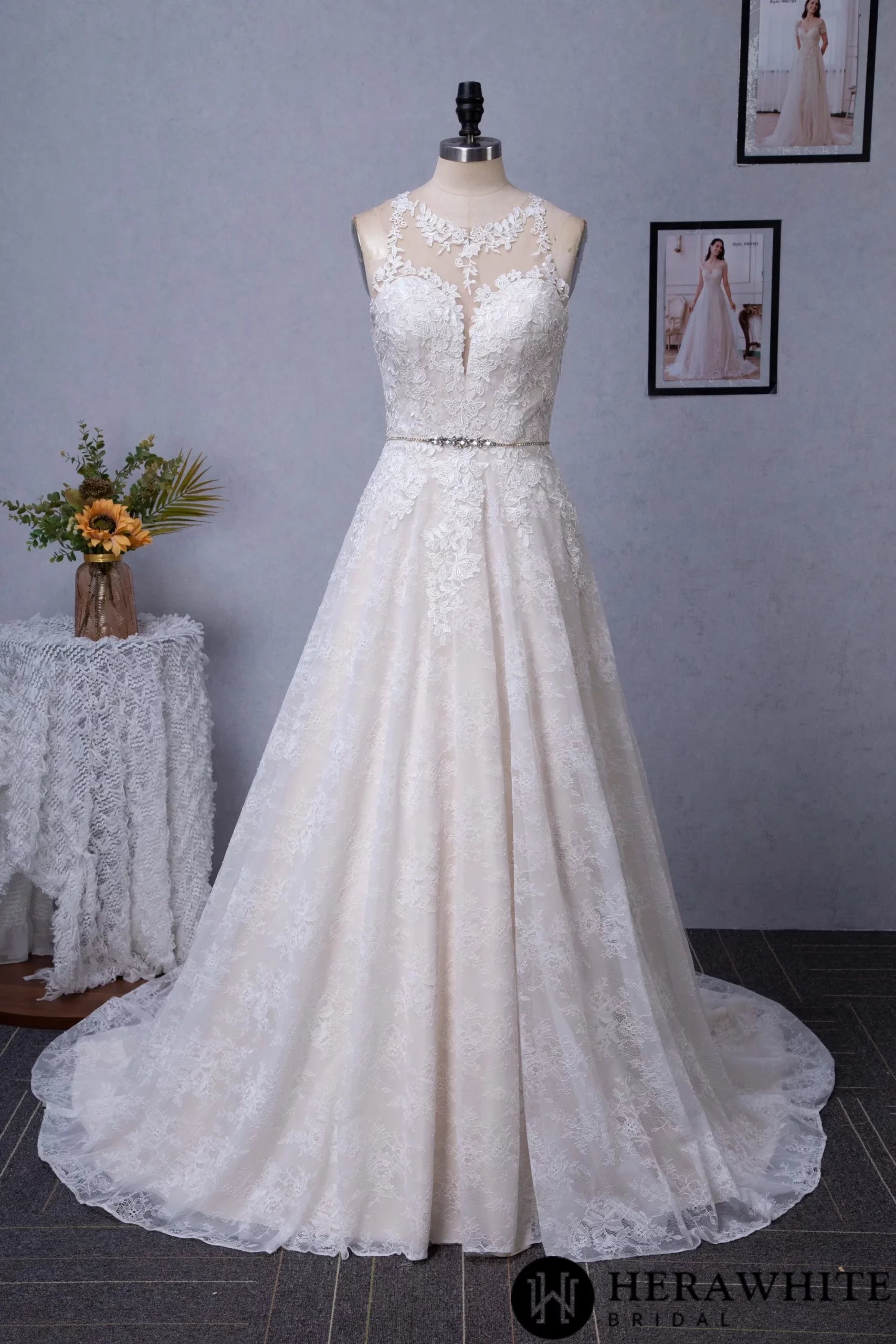 Illusion Halter Neckline Lace Tulle Bridal Gown