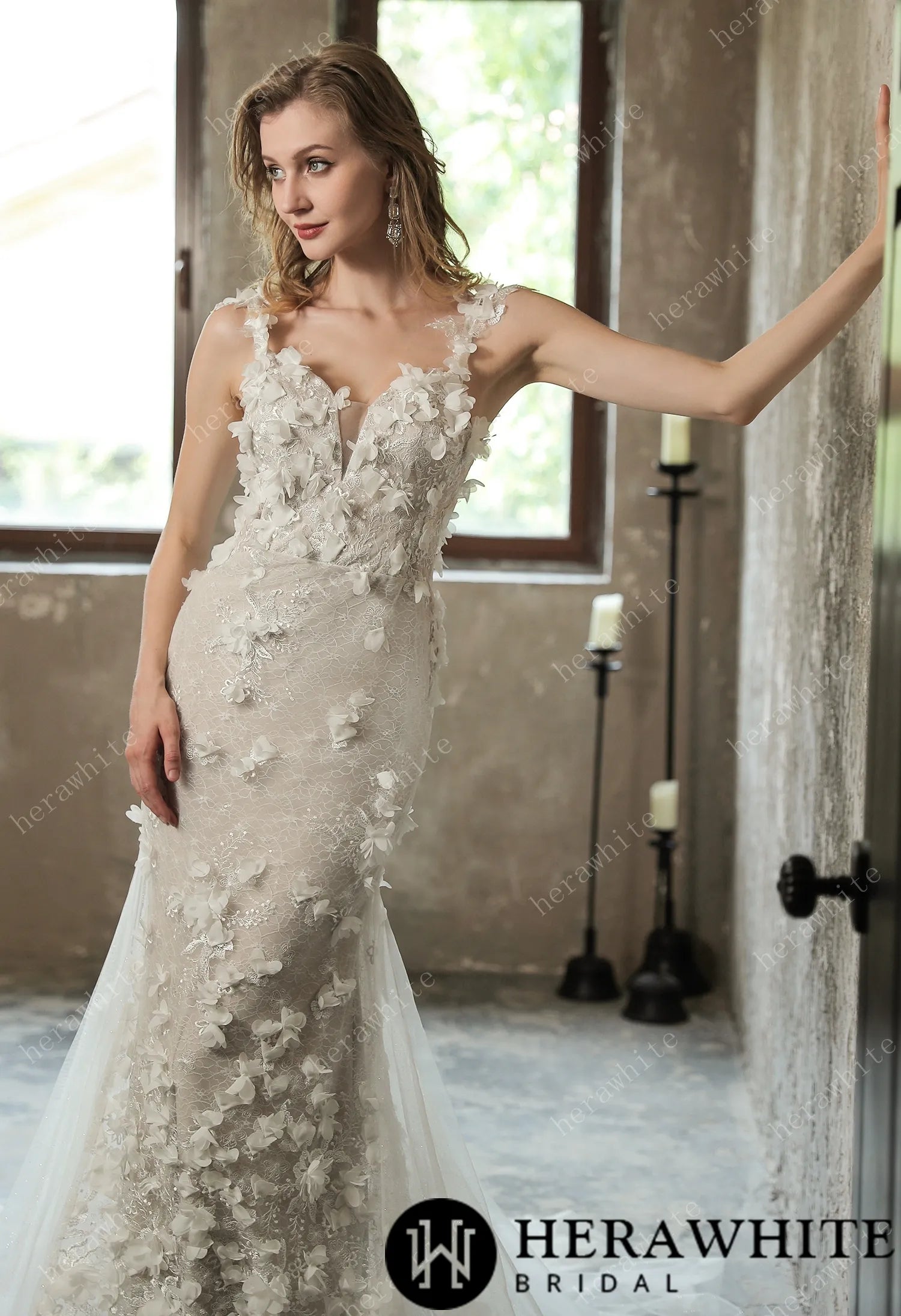 Stunning 3D Petal Lace Wedding Dress And Sparkle Tulle