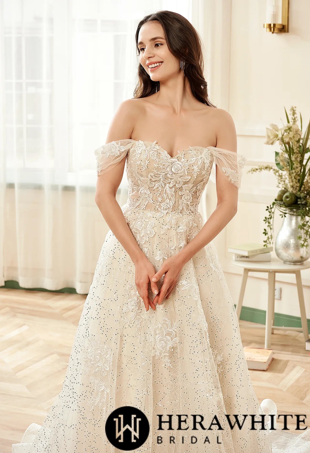 Floral Lace Sweetheart Sequin Tulle Wedding Dress With Detachable Straps