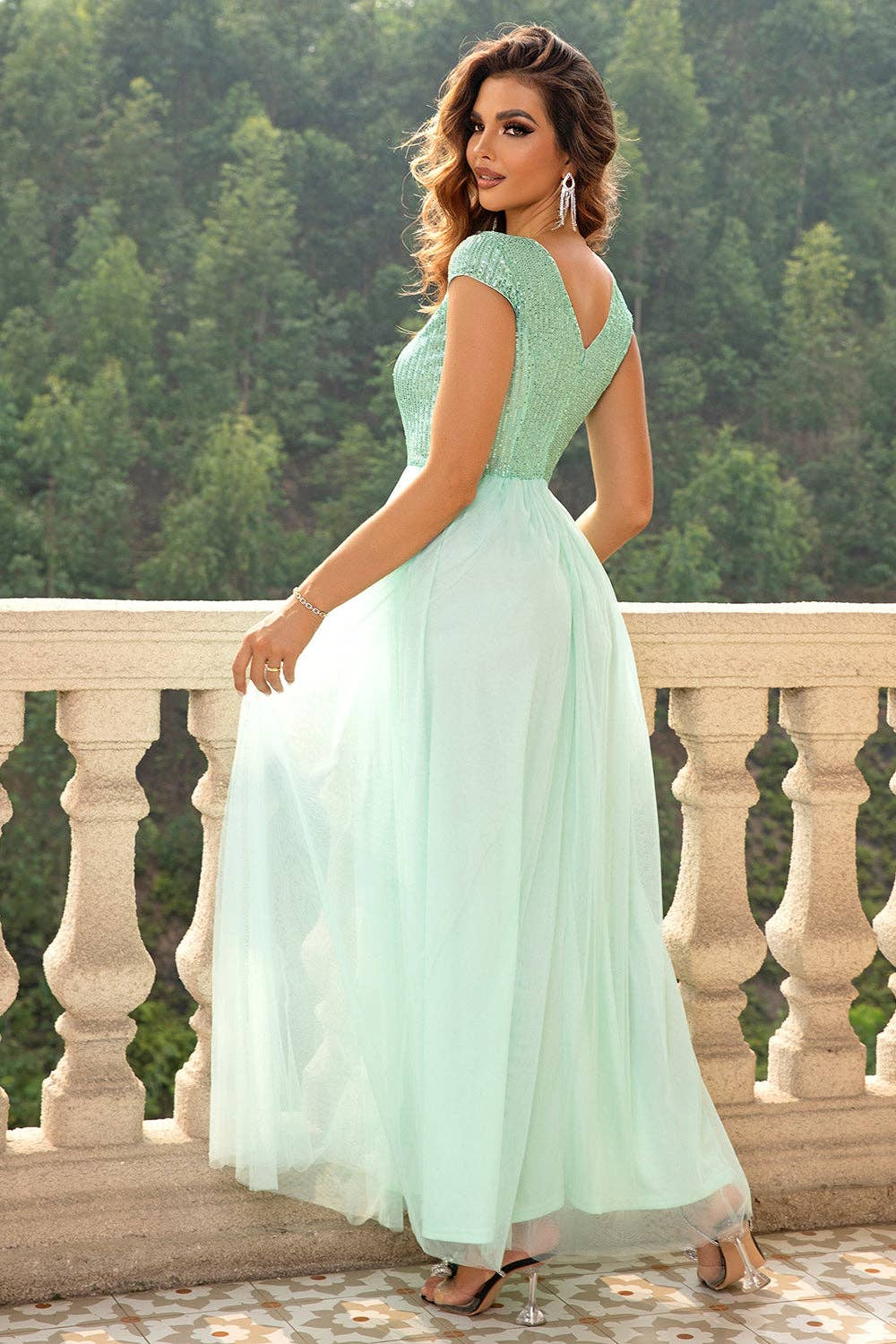Sequin V-Neck Mesh Maxi Dress: Light Green / S