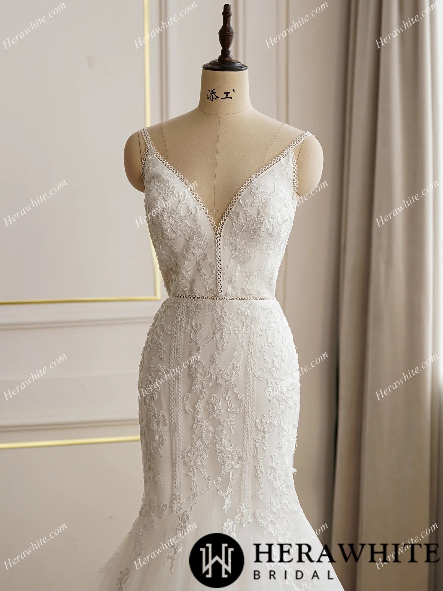 Spaghetti Lace Strap Mermaid Wedding Dress