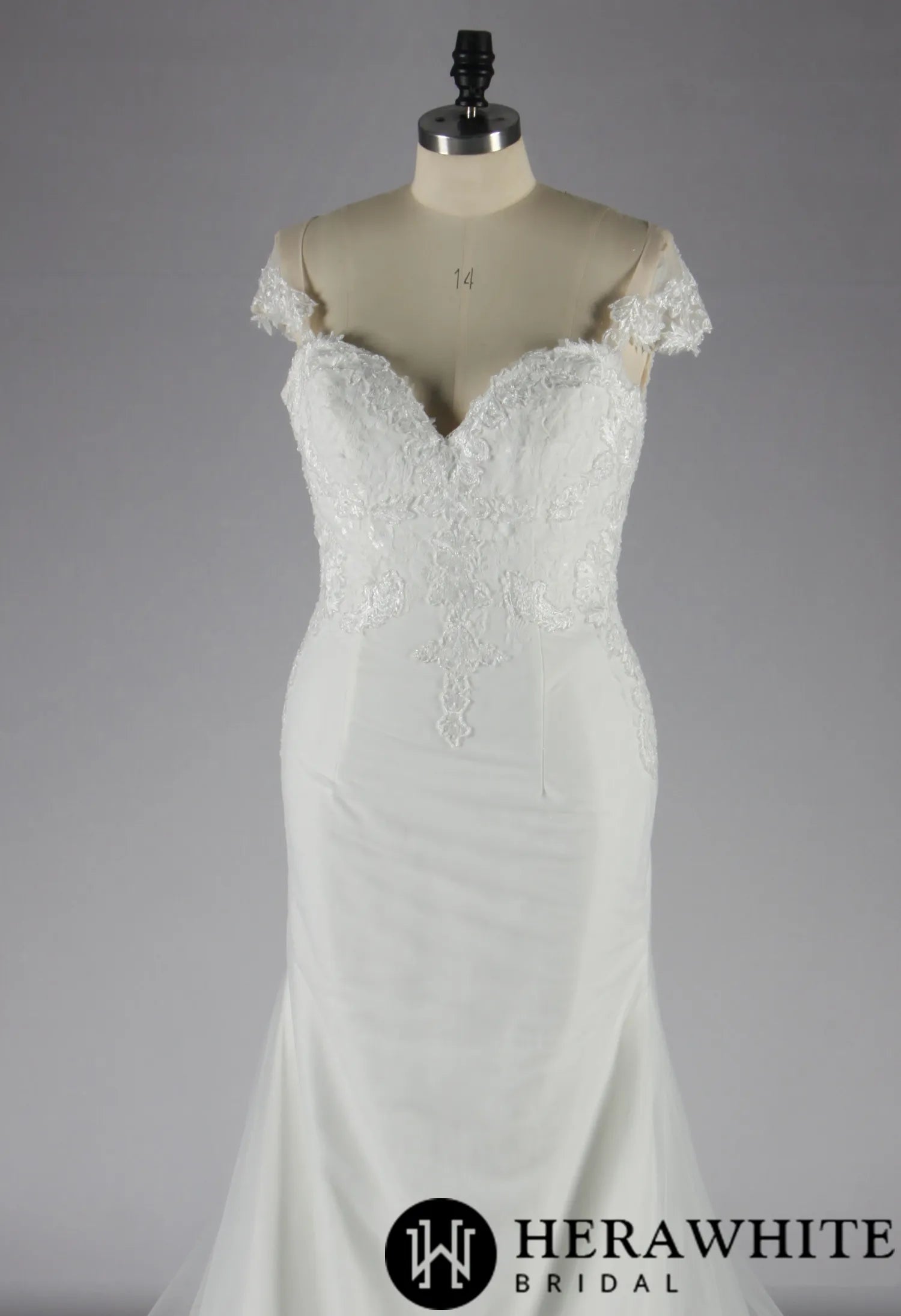 Sweetheart Neck Fit and Flare Wedding Dress with Beaded Lace on Tulle