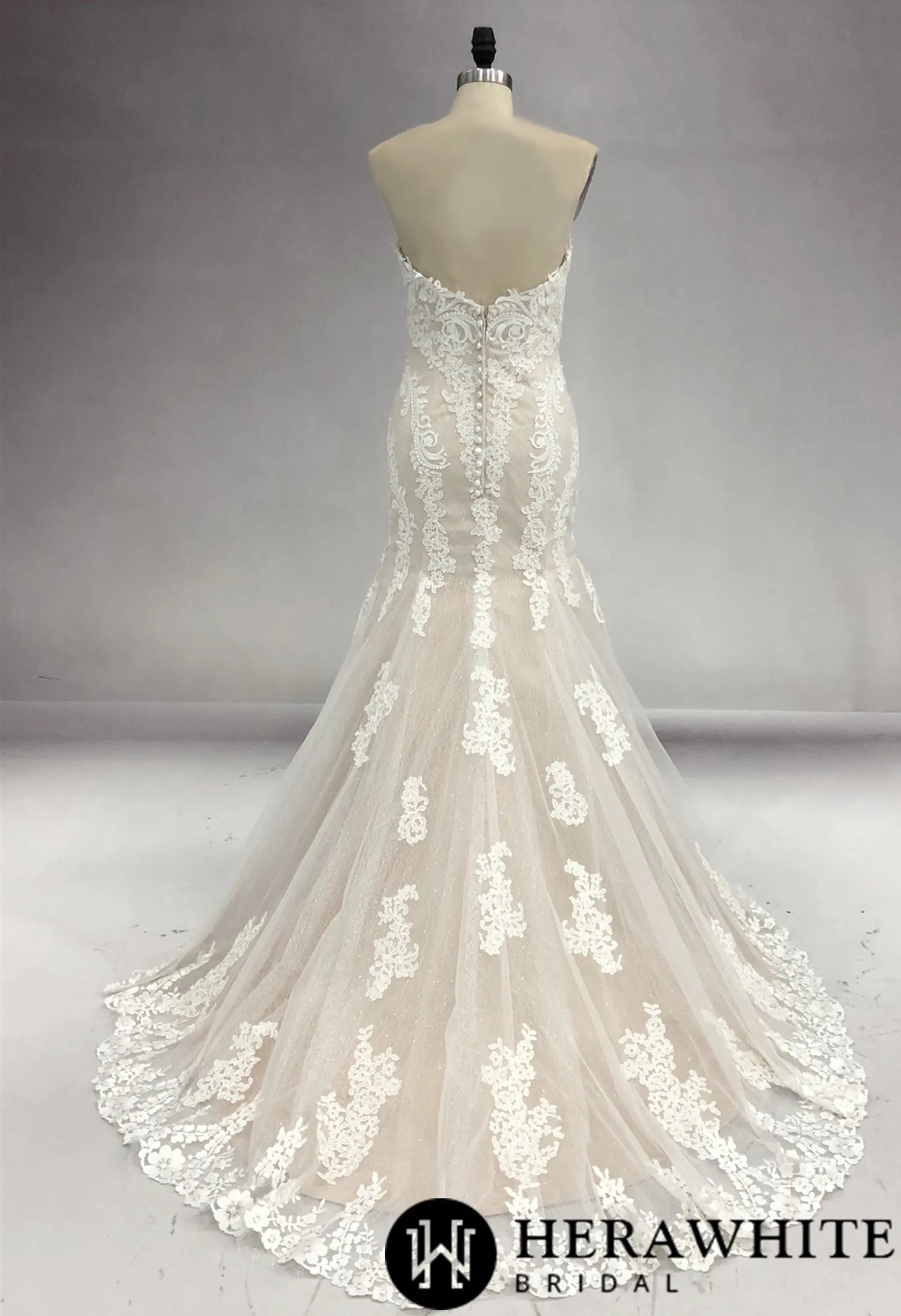 Luxury Strapless Lace Mermaid Wedding Dress