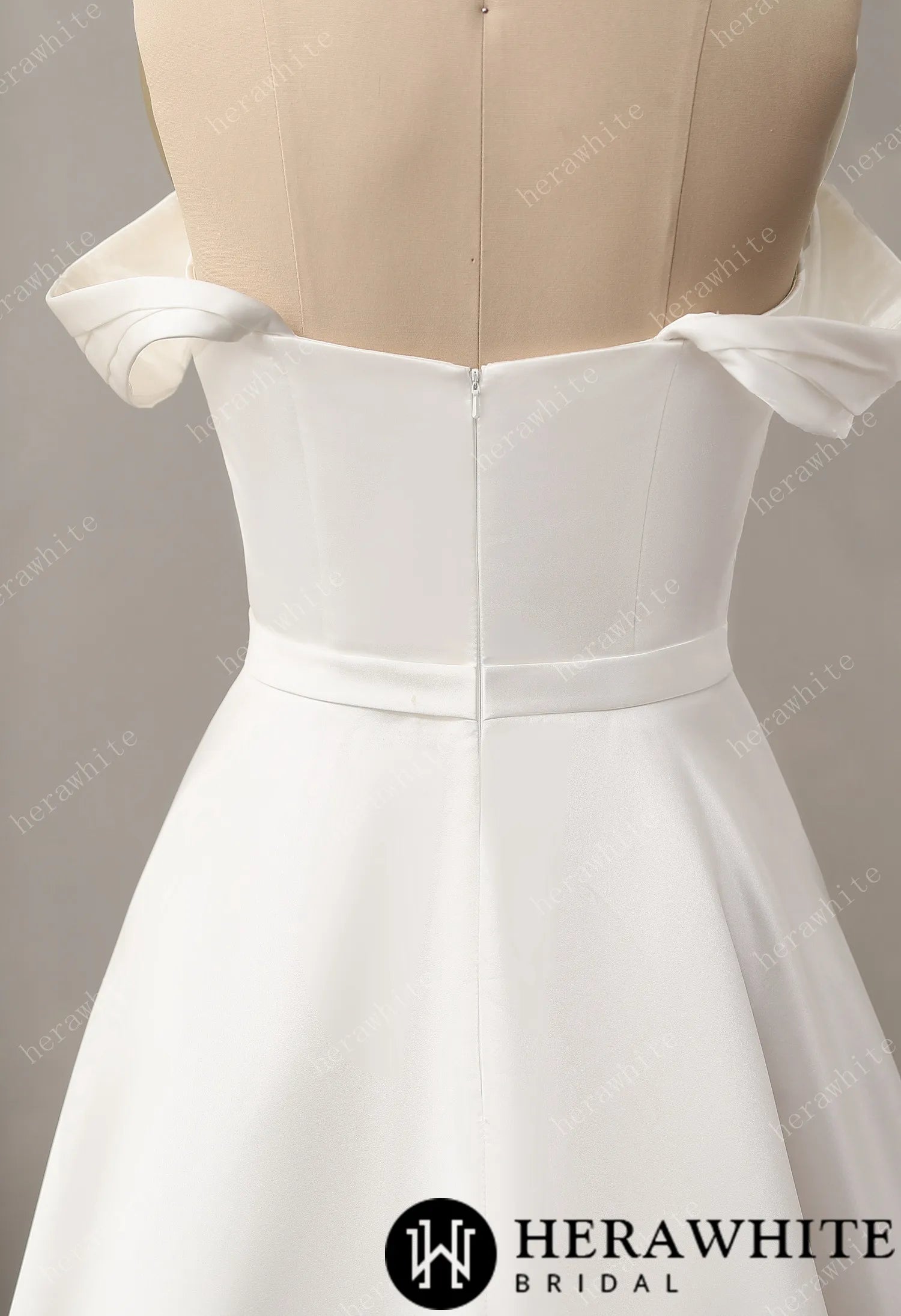 Chic Off the Shoulder A-Line Wedding Dress with Sweetheart Neckline