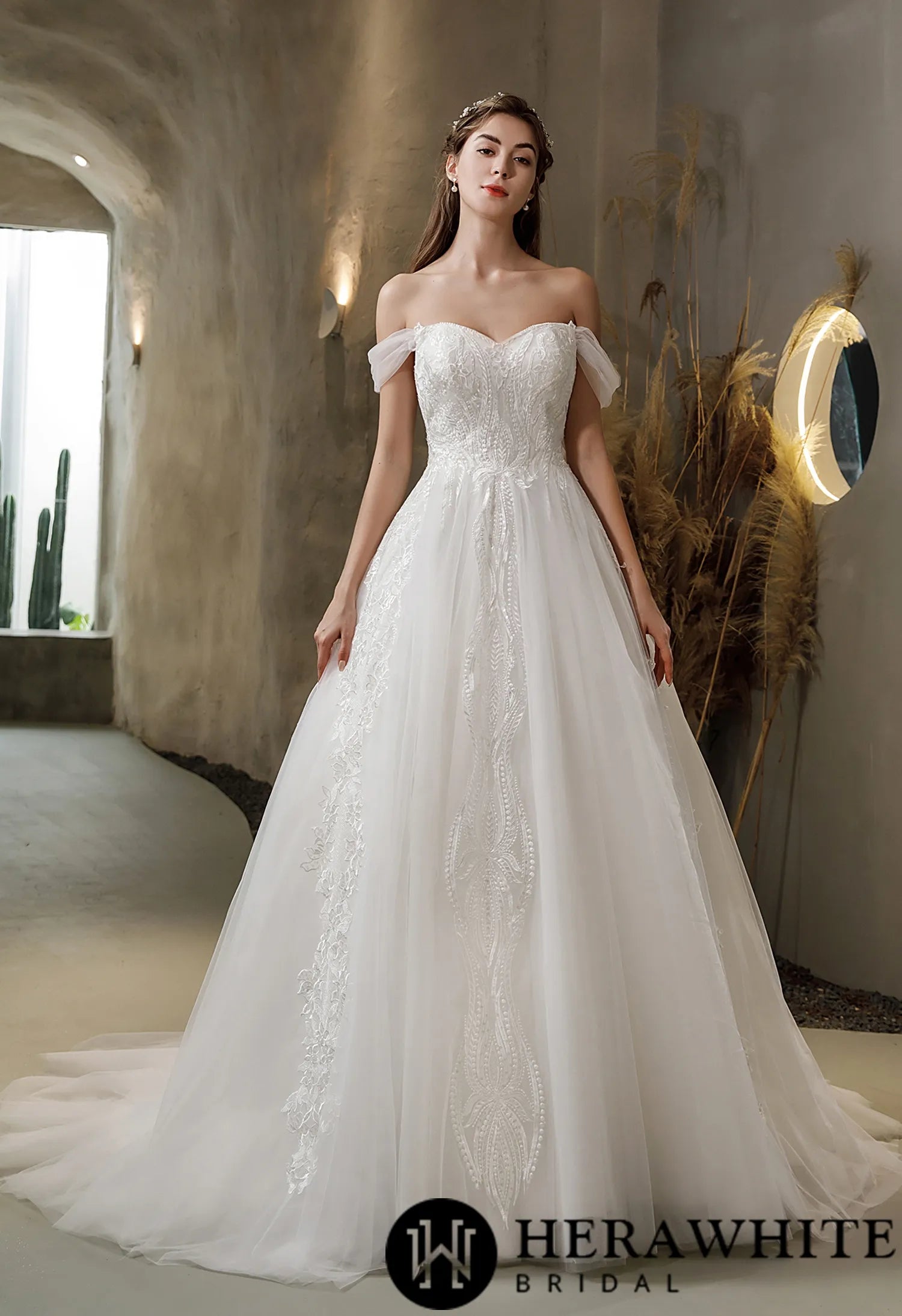 Princess Sweetheart Lace Tulle Ballgown Wedding Dress