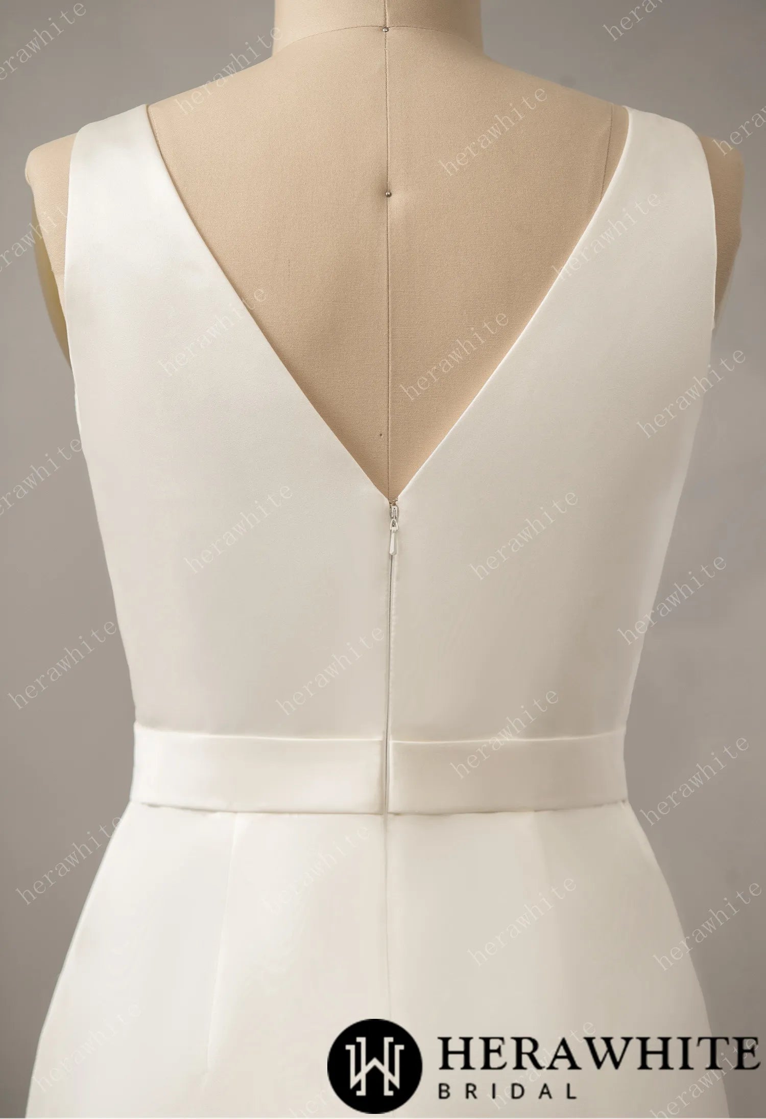 Modern V-neck Fit-and-Flare Wedding Dress