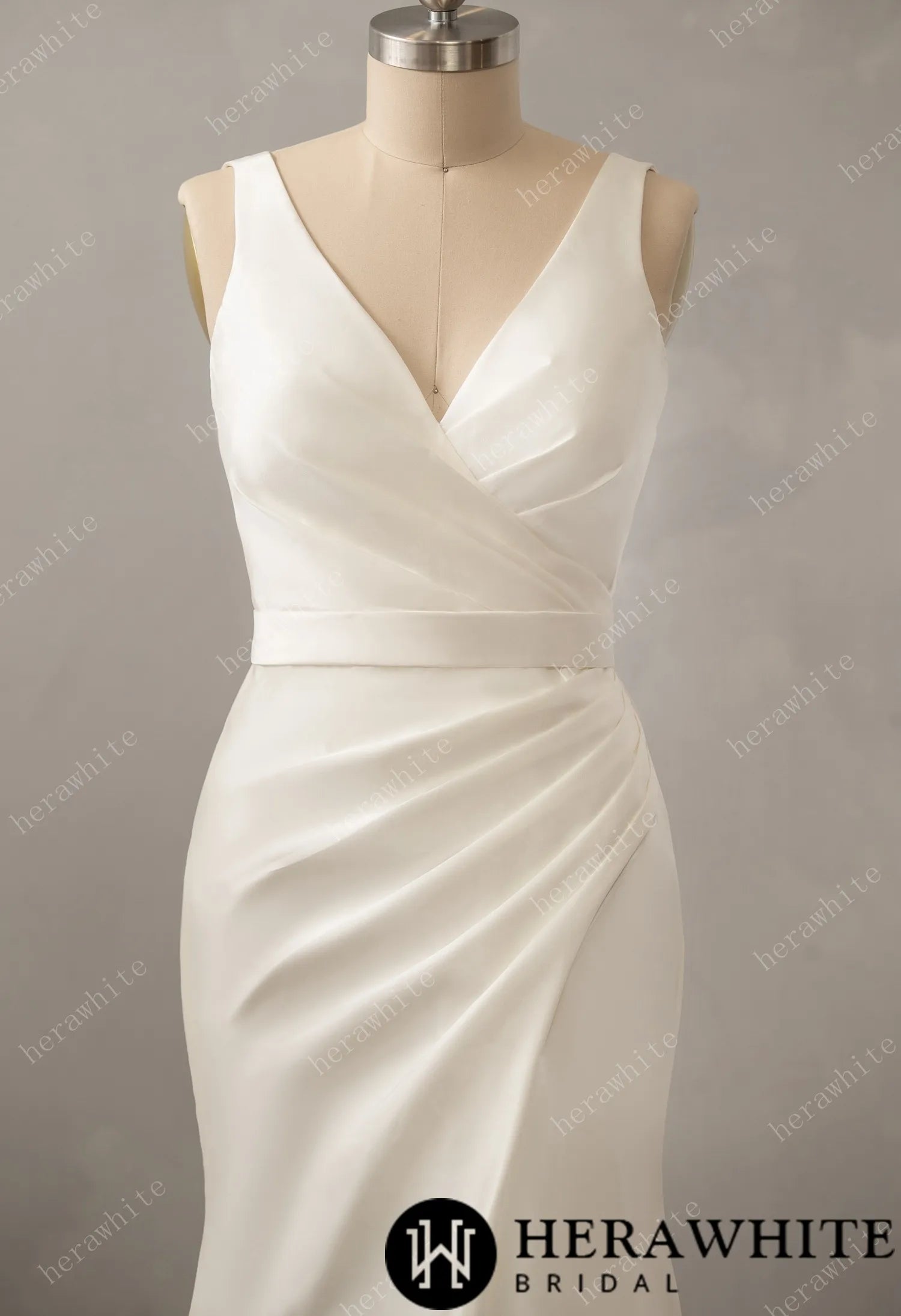 Modern V-neck Fit-and-Flare Wedding Dress