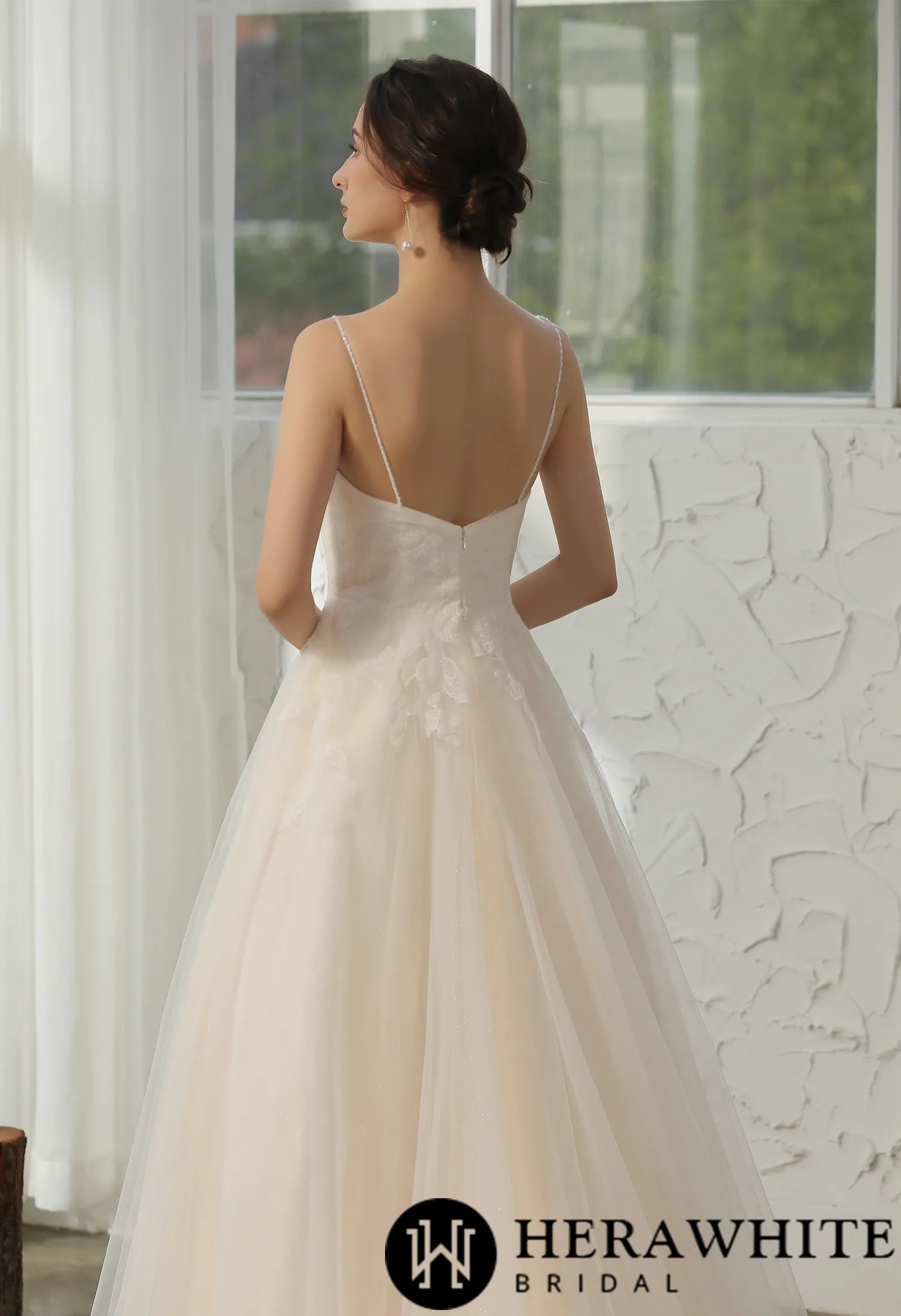 Elegant Lace Pleated A-Line Wedding Dress