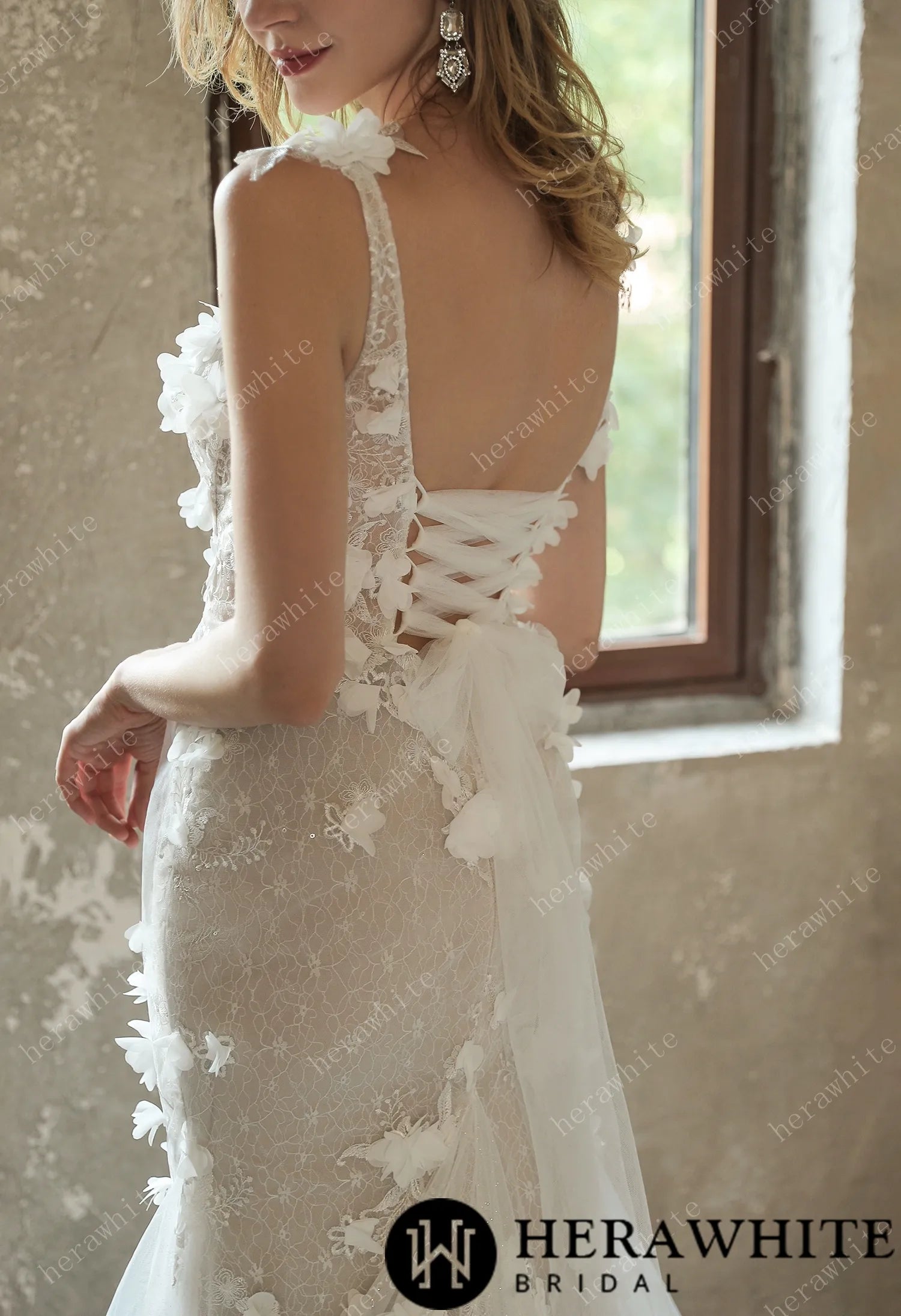 Stunning 3D Petal Lace Wedding Dress And Sparkle Tulle