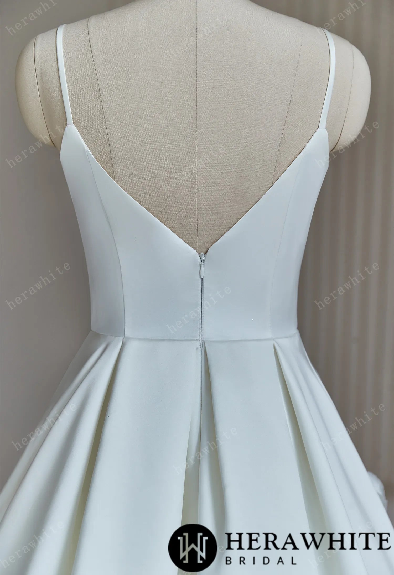 Sophisticated A-Line Wedding Dress With Spaghetti Straps
