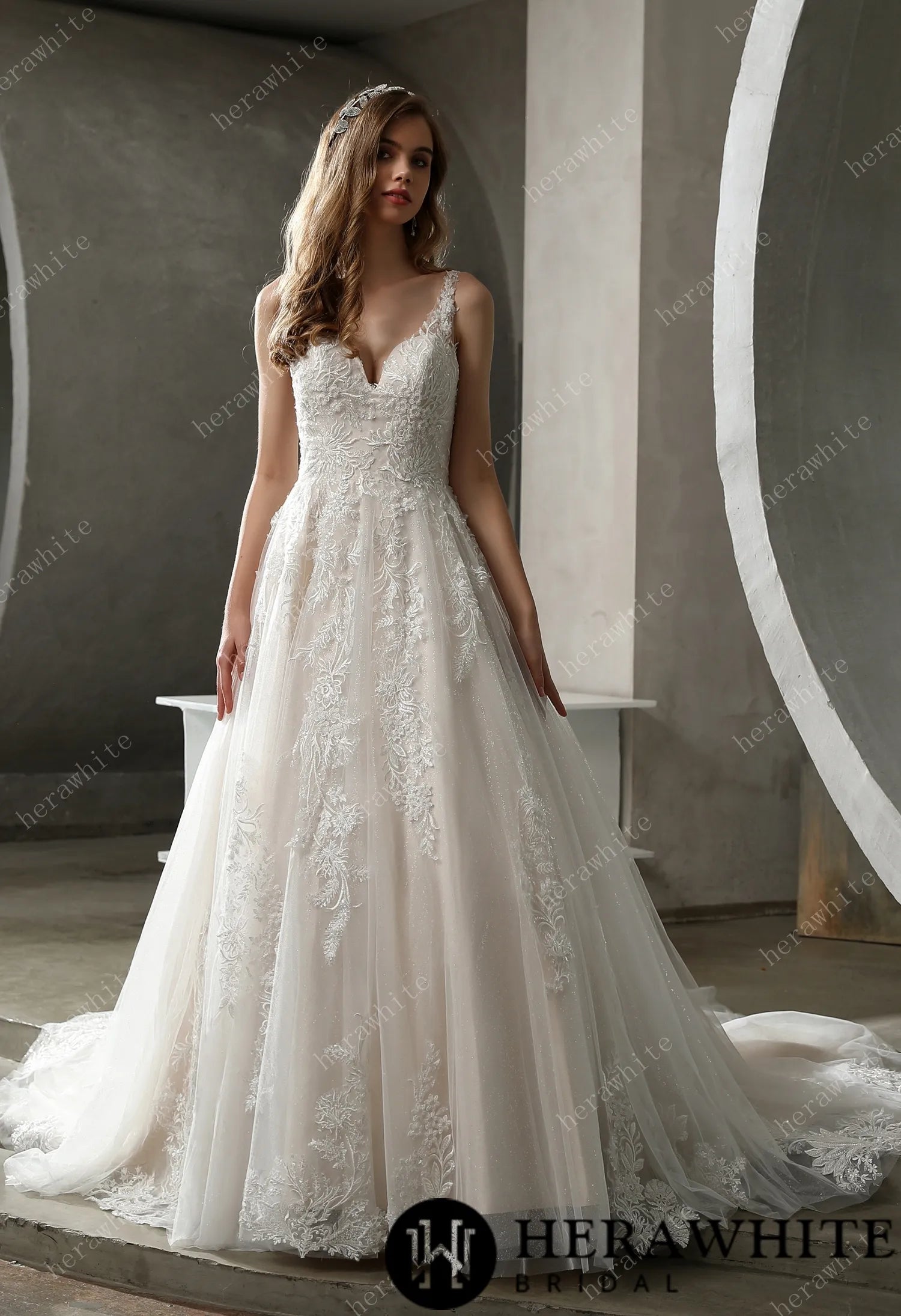Stunning Tulle Lace Bridal Ball Gown with Glitter Tulle