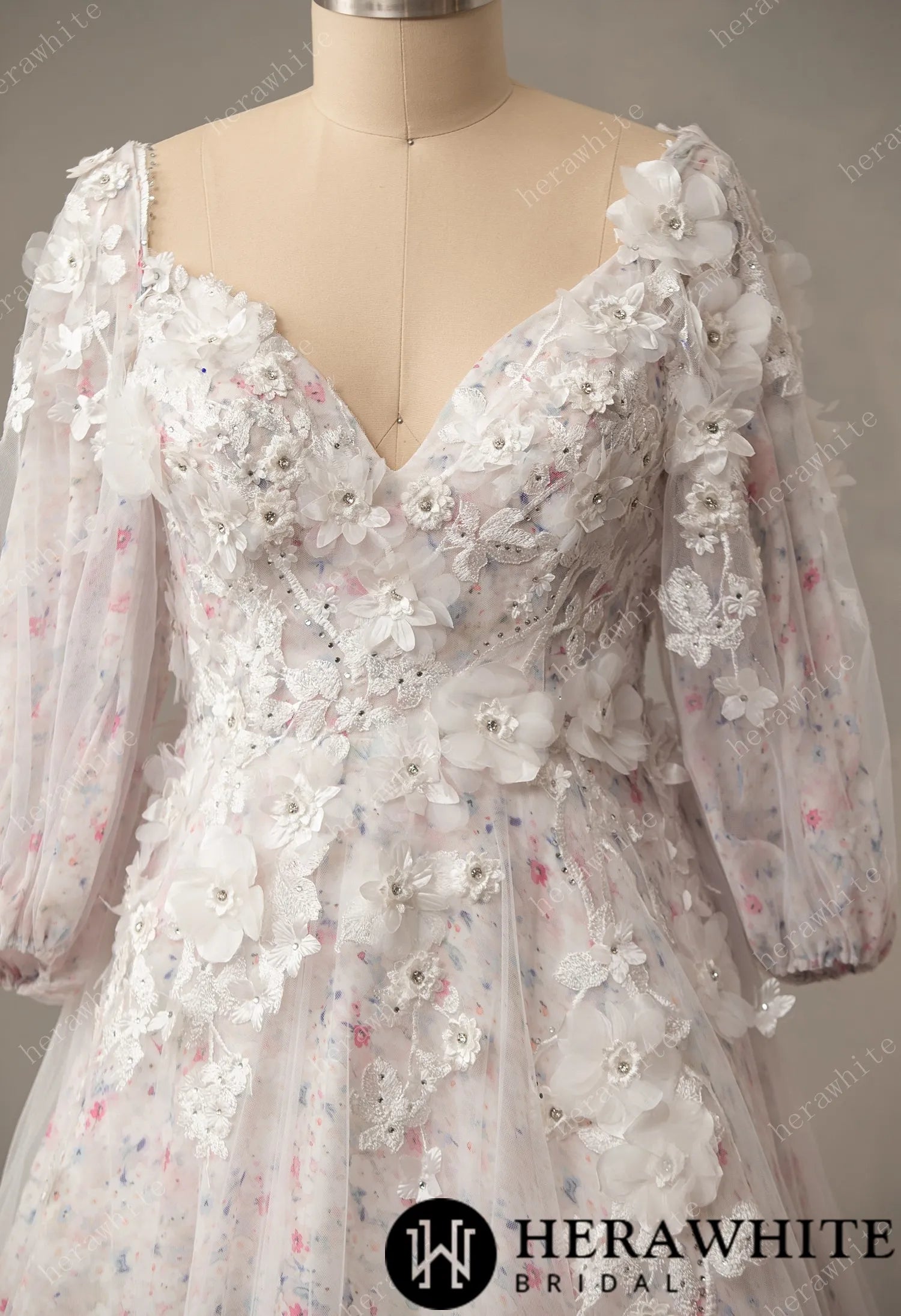 Floral 3D Lace A-Line Wedding Dress with Detachable Sleeve