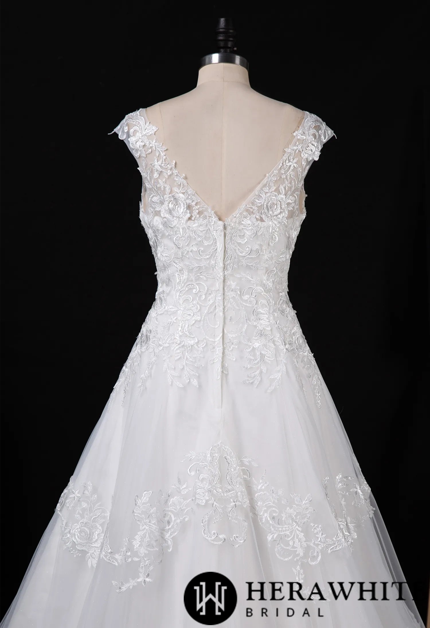 Romantic Lace Wedding Dress With Cap Sleeve
