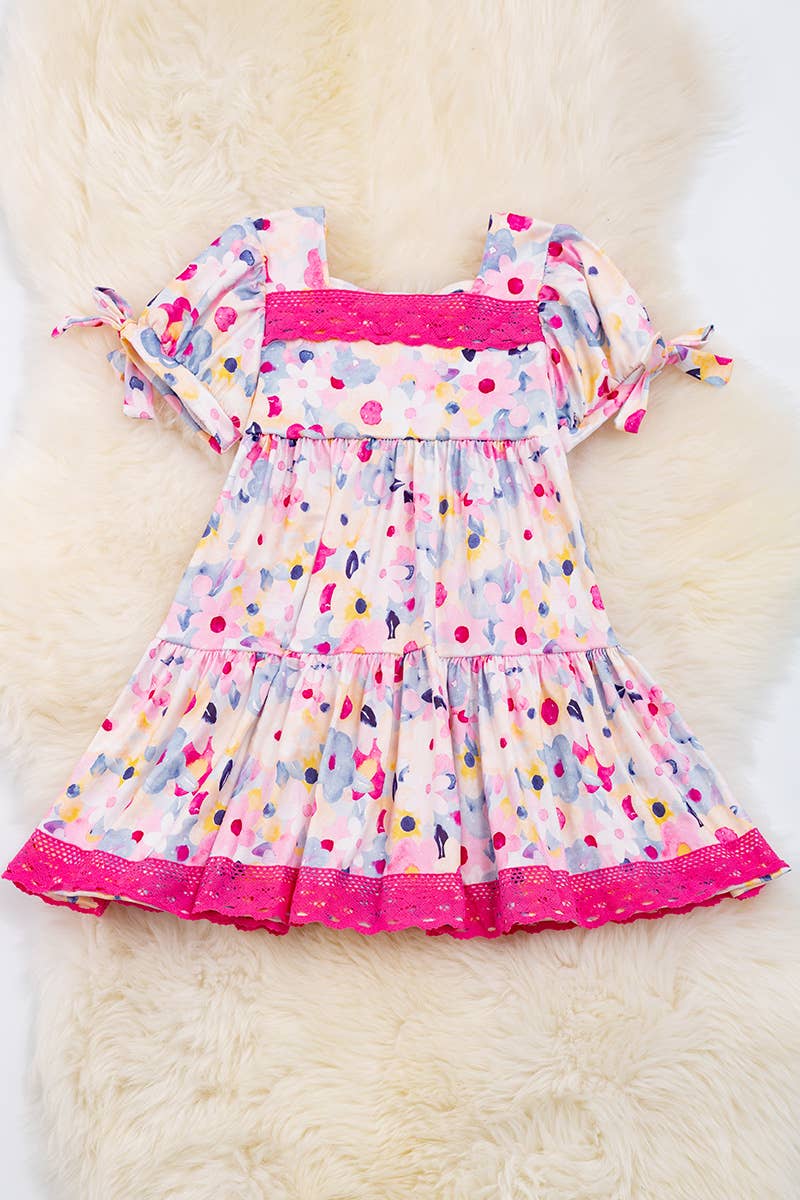 FLORAL PRINTED FLARE DRESS WITH FUCHSIA HEM. DRG15144019 LOI: L
