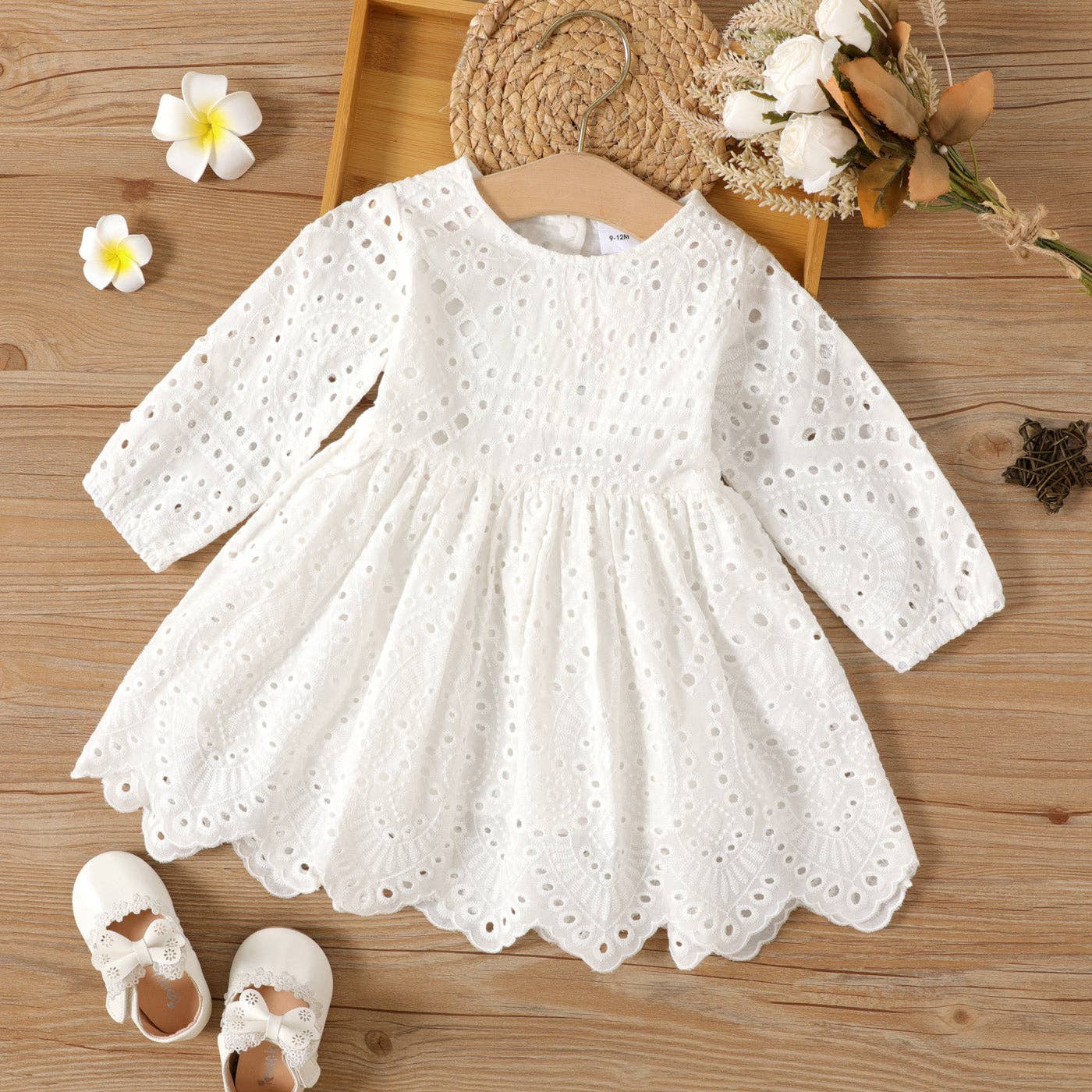 Baby Girl Solid White Hollow Out Long-sleeve Dress