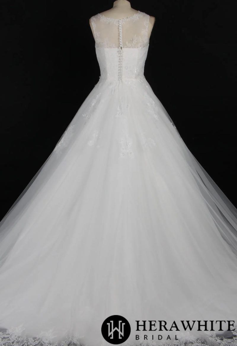 Strapless Lace AppliquÃ©s Beach Wedding Dress