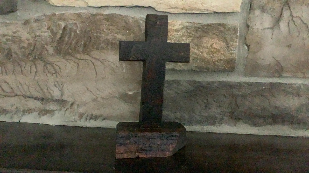 Crosses/Rustic/Decorative/everyday