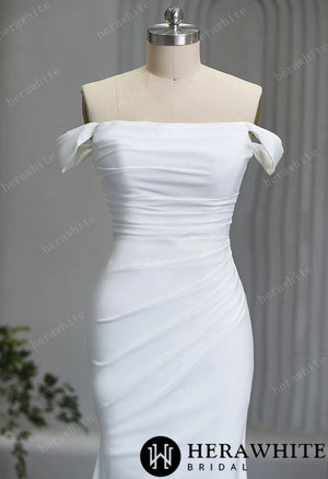 Classic Crepe Wedding Dress With Off-the-shoulder Straps
