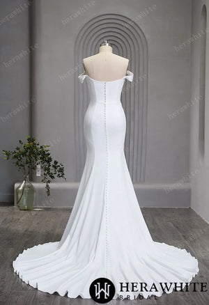 Classic Crepe Wedding Dress With Off-the-shoulder Straps