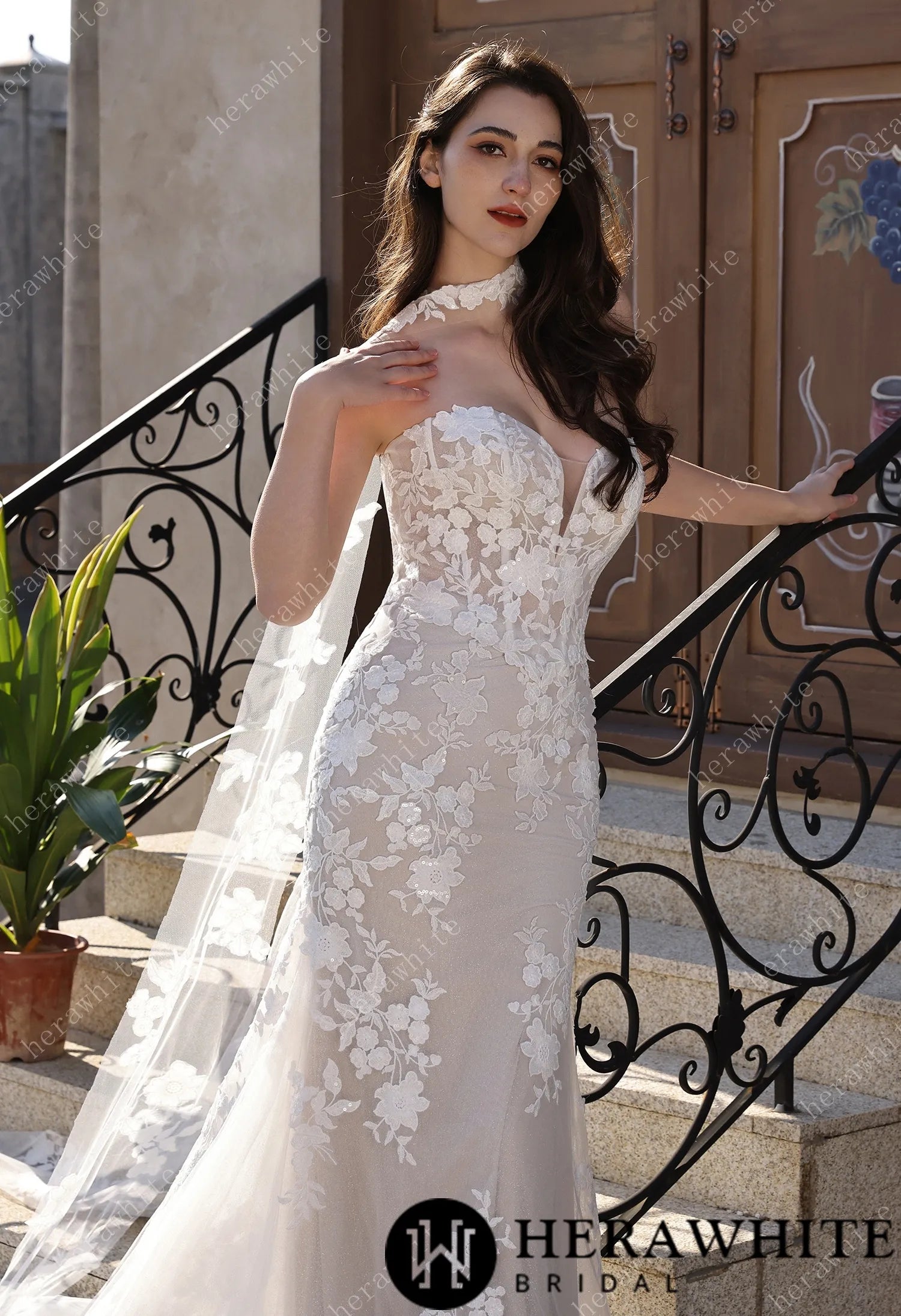 Sweetheart Neckline Floral Lace Mermaid Wedding Dress With Scarf & Optional Overskirt HW3801