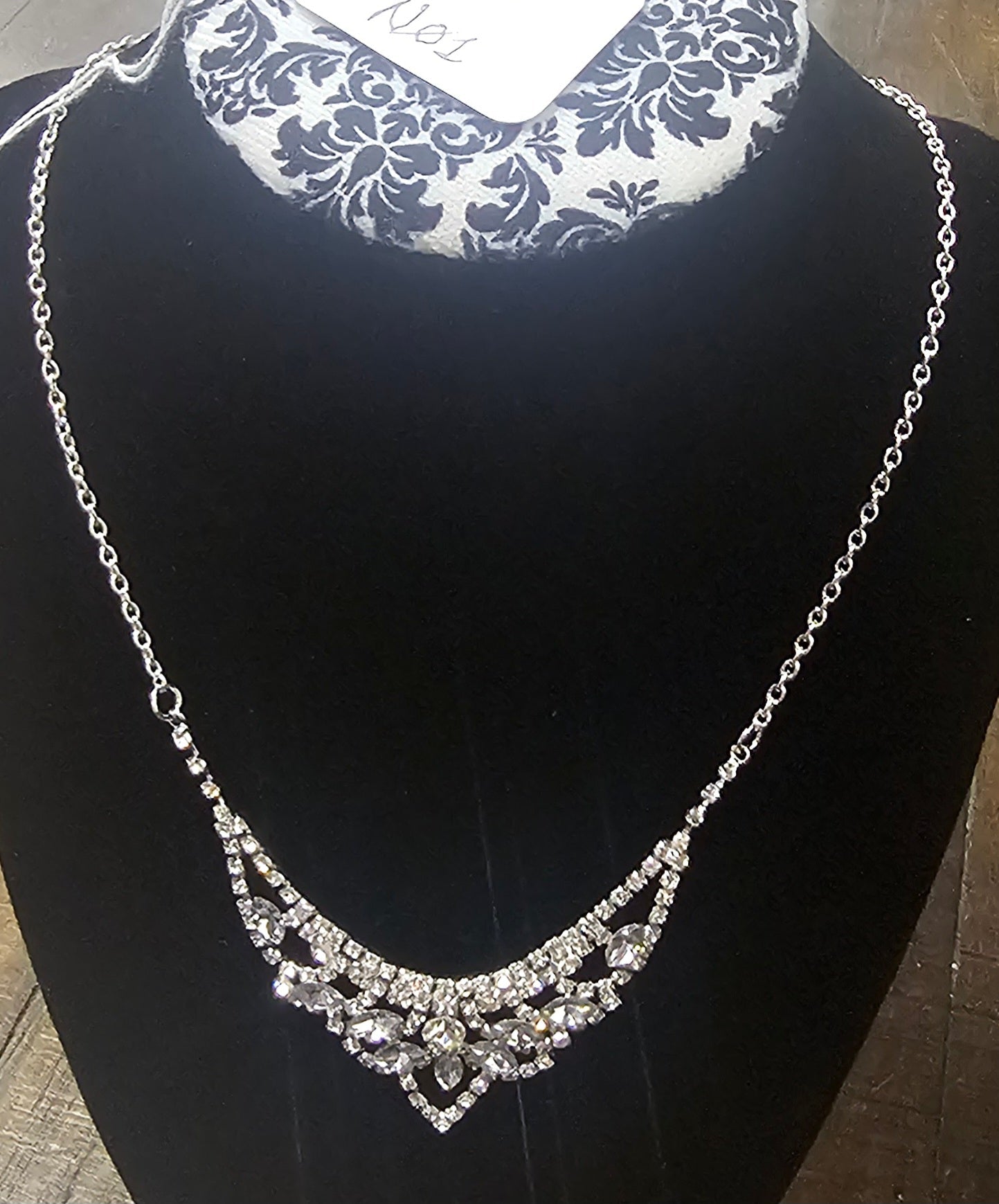 Necklace F&A