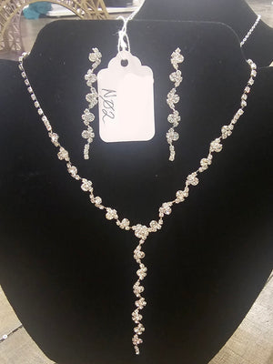 Necklace F&A