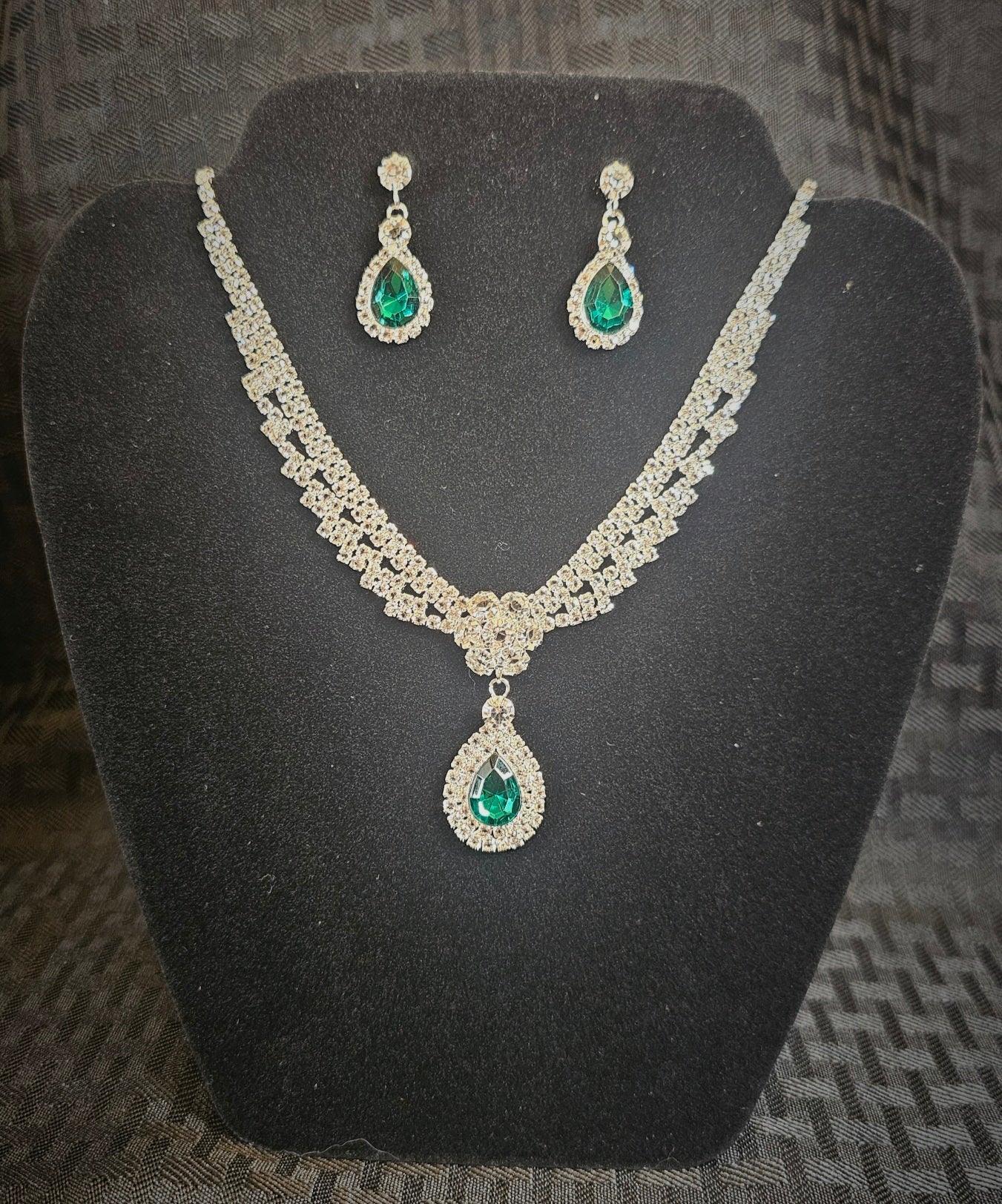 Necklace F&A N21-40