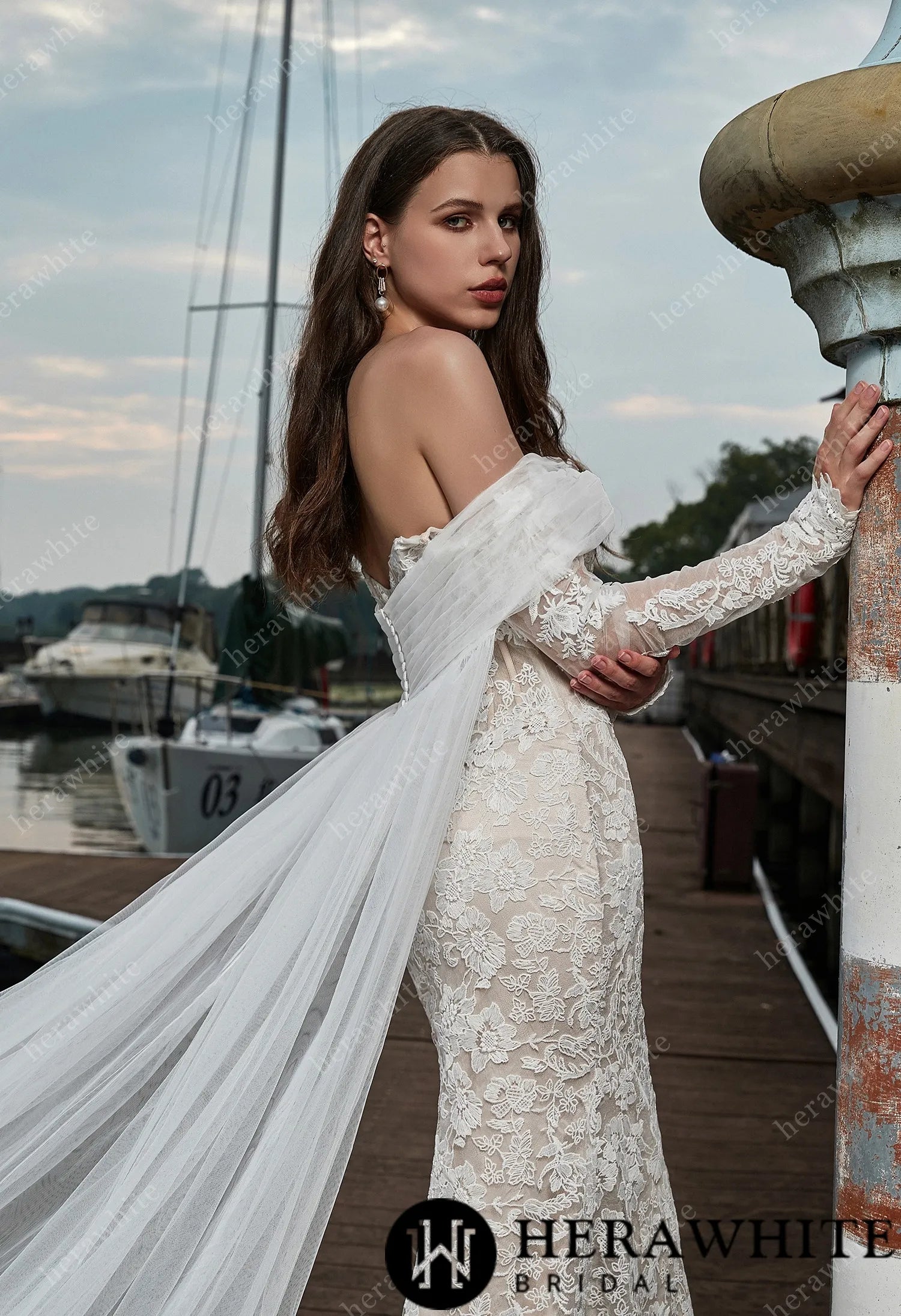 Lace Sweetheart Long Sleeves Mermaid And Hollow Wedding Dress