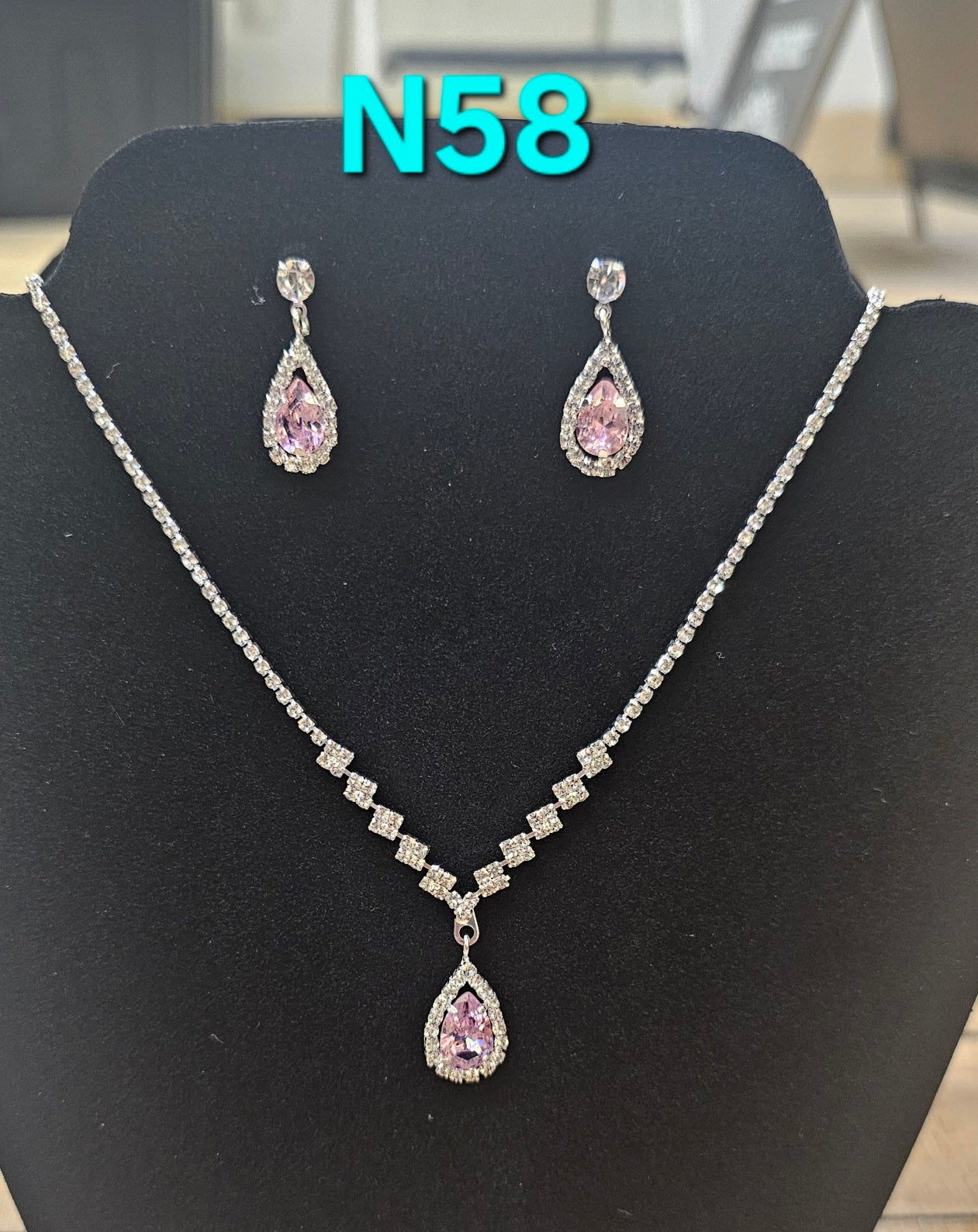 Formal jewelry (1)