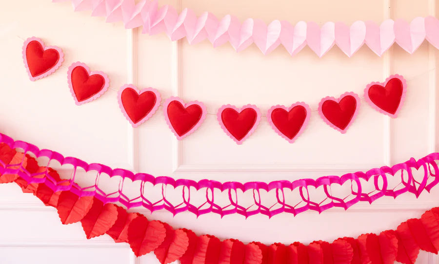 Puffy Felt Heart Banner