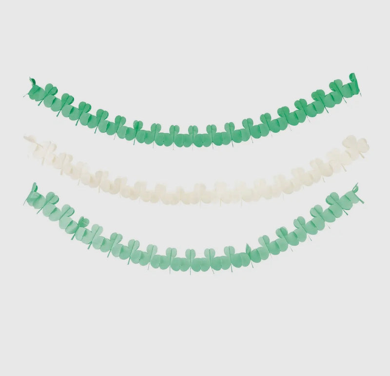 Crepe Paper Shamrock Banner Set