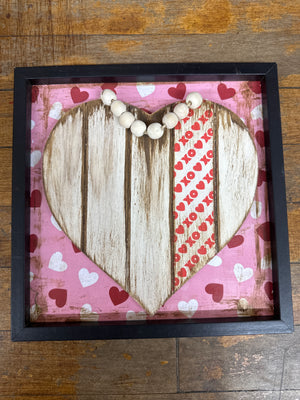 Xoxo heart frame