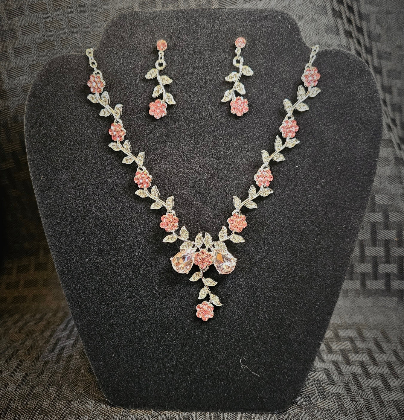 Necklace F&A N21-40