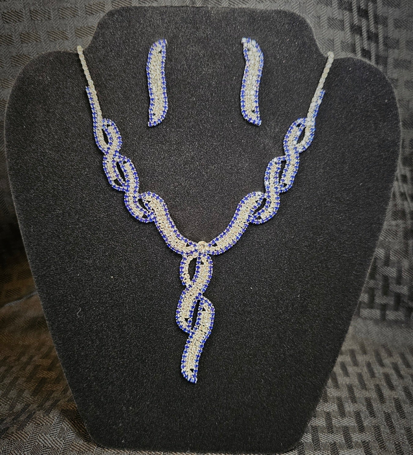 Necklace F&A N21-40
