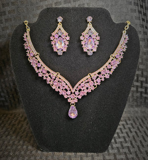Necklace F&A