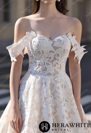 Romantic Off-the-Shoulder  Princess Dress In Floral Lace HW3824