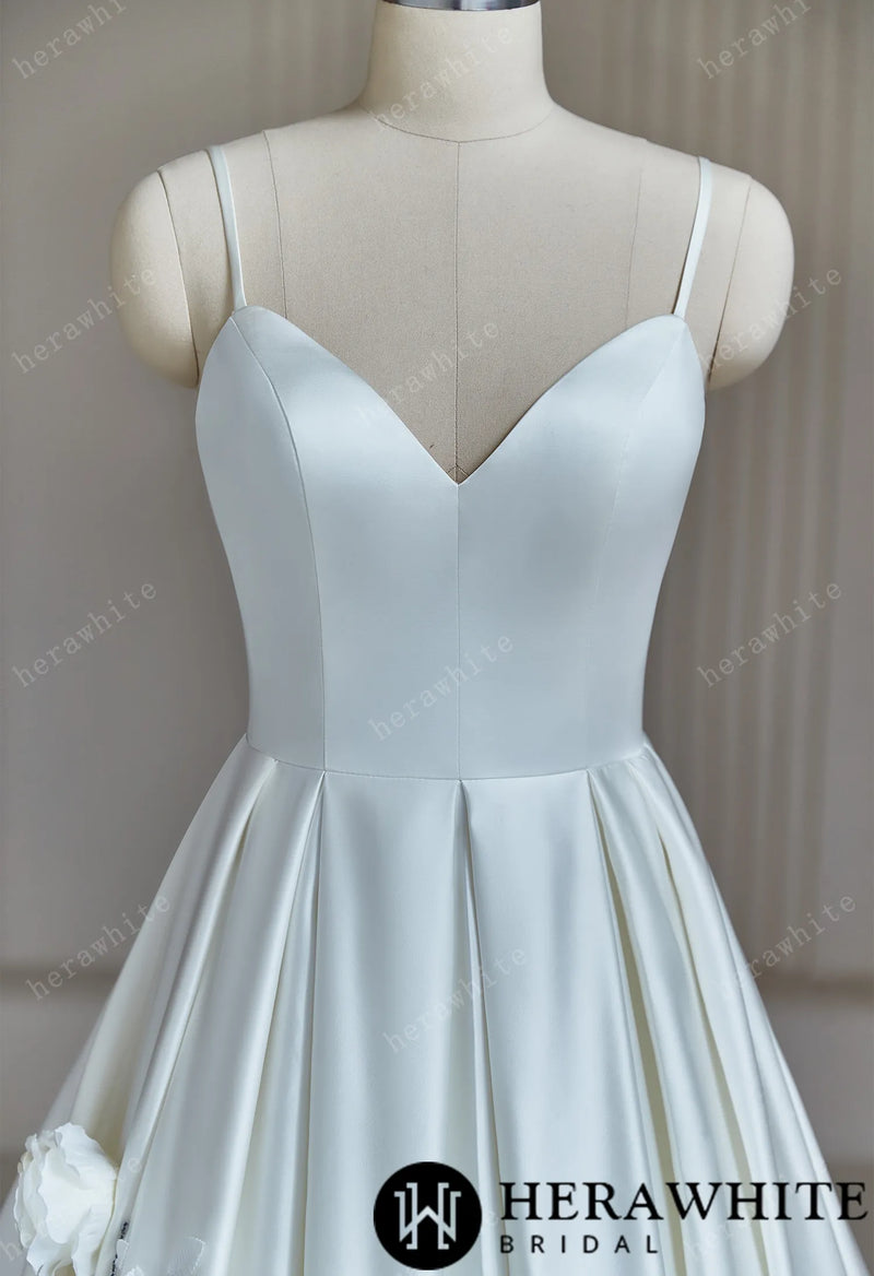 Sophisticated A-Line Wedding Dress With Spaghetti Straps