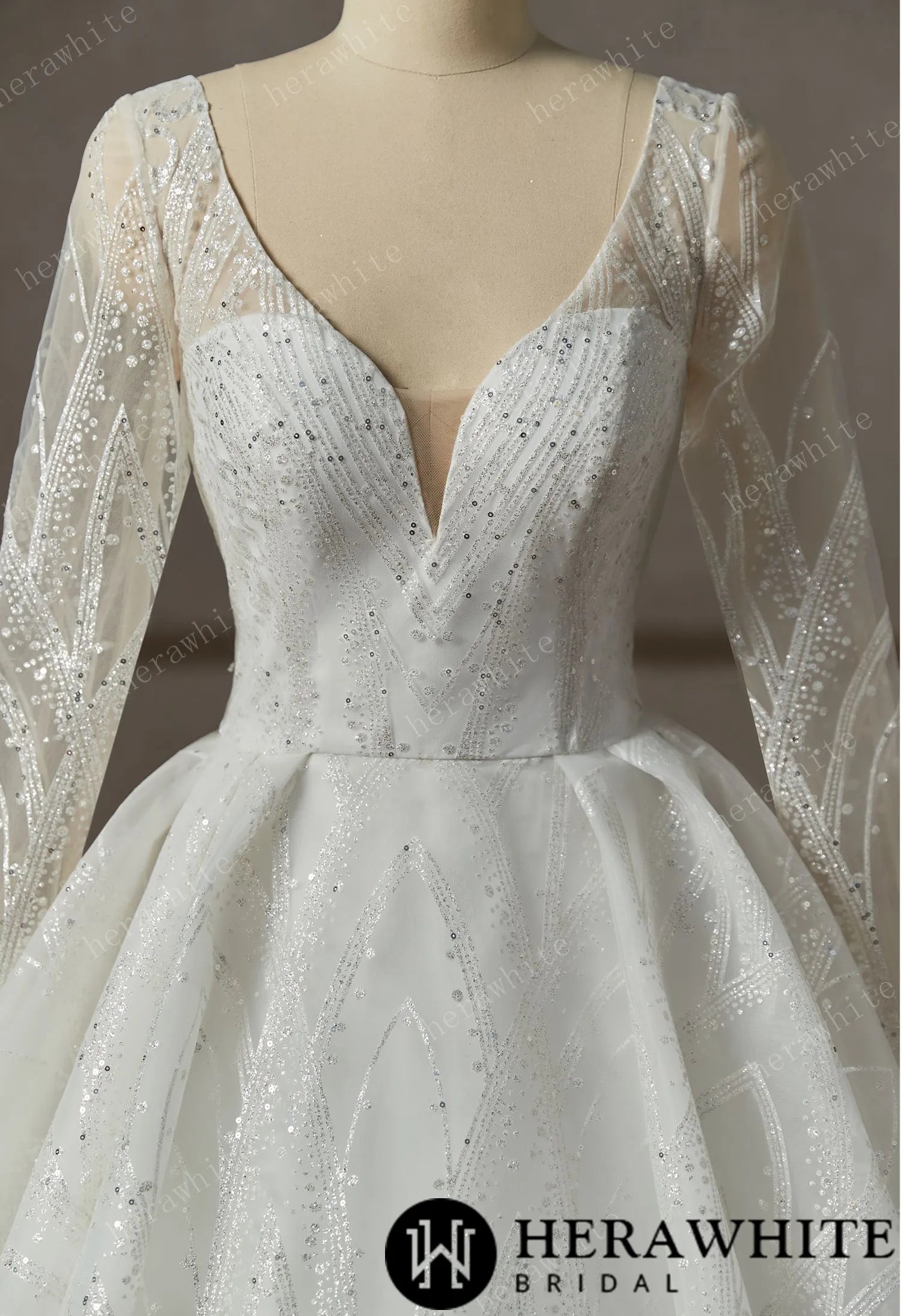 Luxury Lace Beading Wedding Dress With Long Sleeve