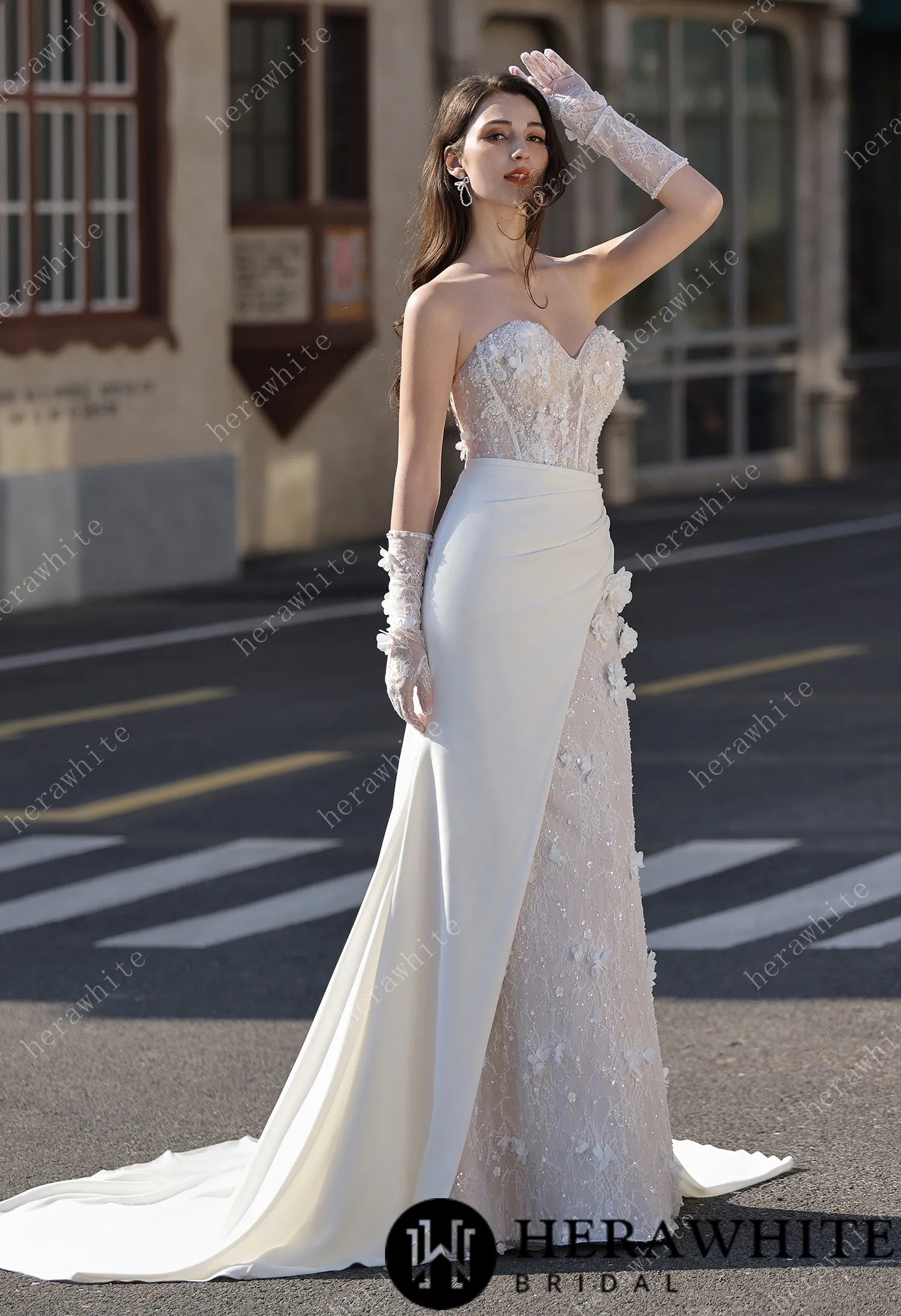 High Neck Lace Mermaid Bridal Gown with Buttons Placket HW3803-N+L