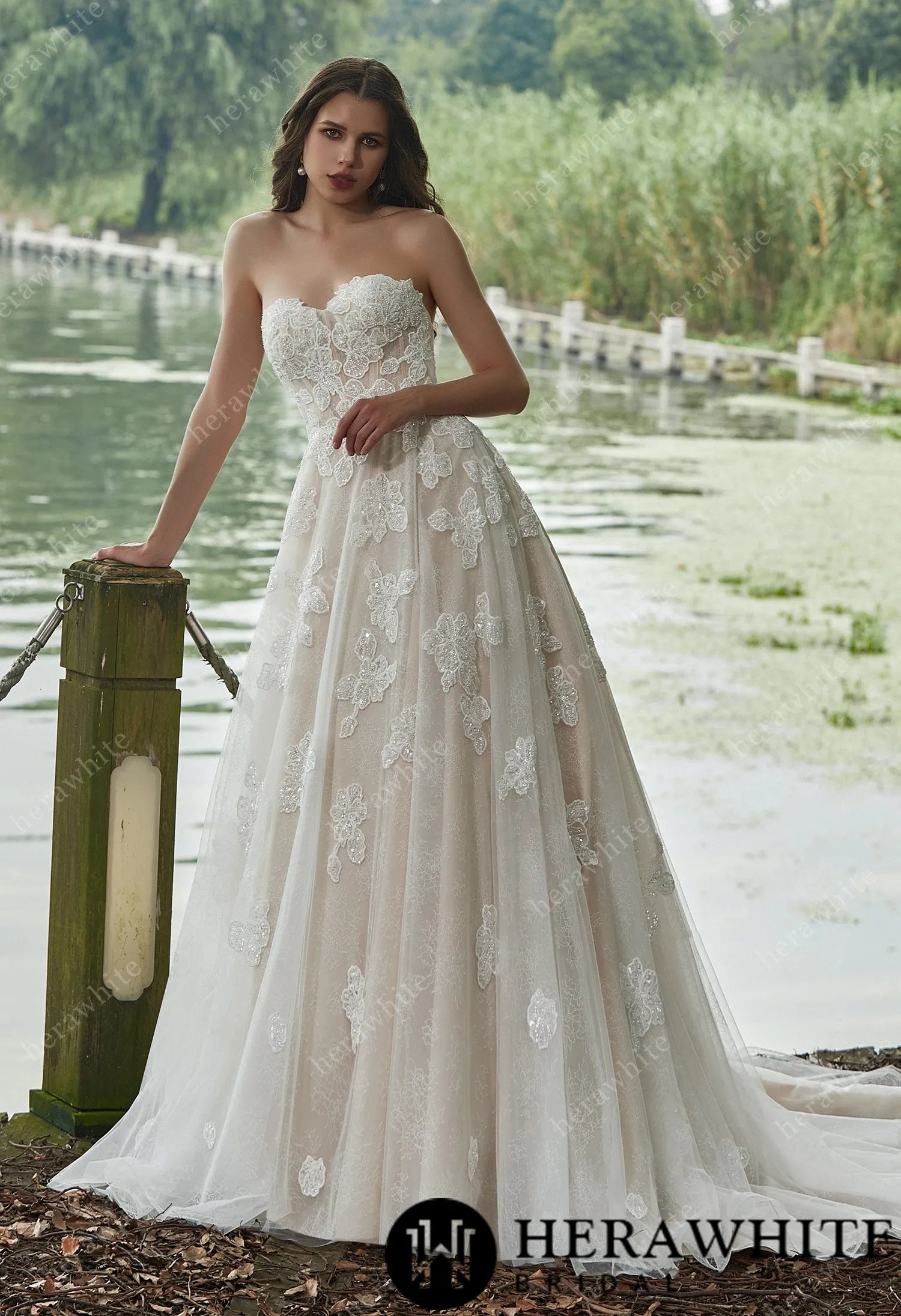 Diamond Appliques Sleeveless And Sweetheart Wedding Dress Forever & Always Diamond Appliques Sleeveless And Sweetheart Wedding Dress Forever & Always