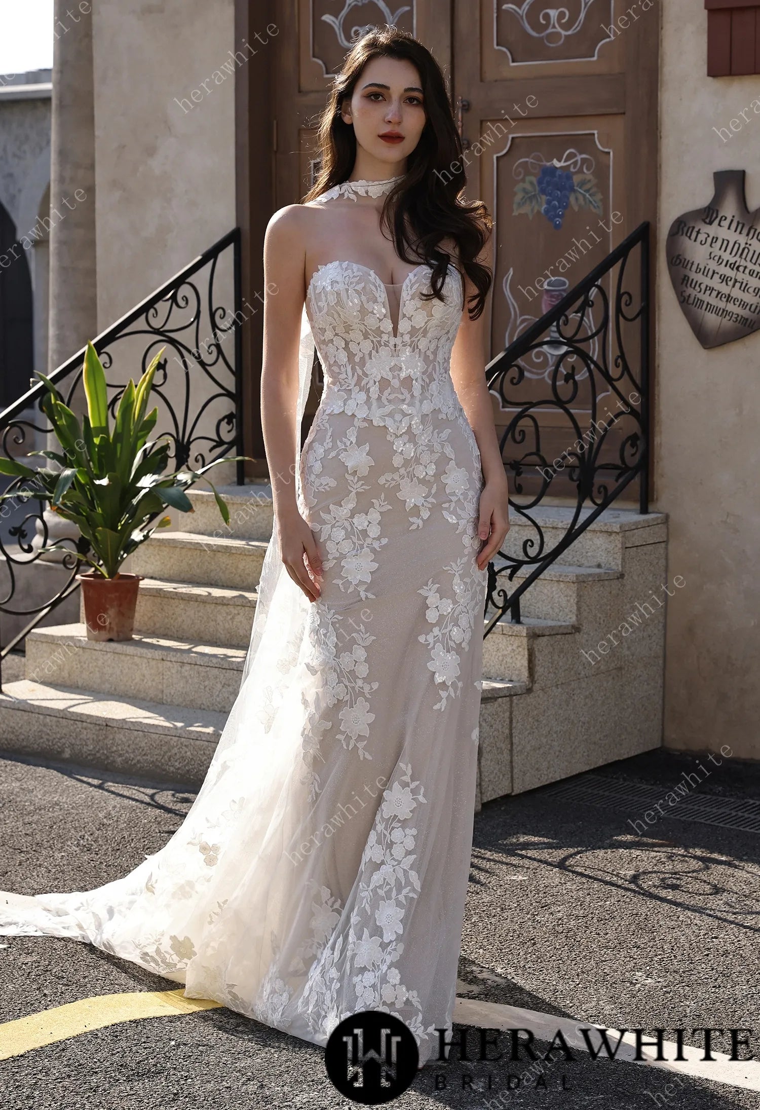 Sweetheart Neckline Floral Lace Mermaid Wedding Dress With Scarf & Optional Overskirt HW3801