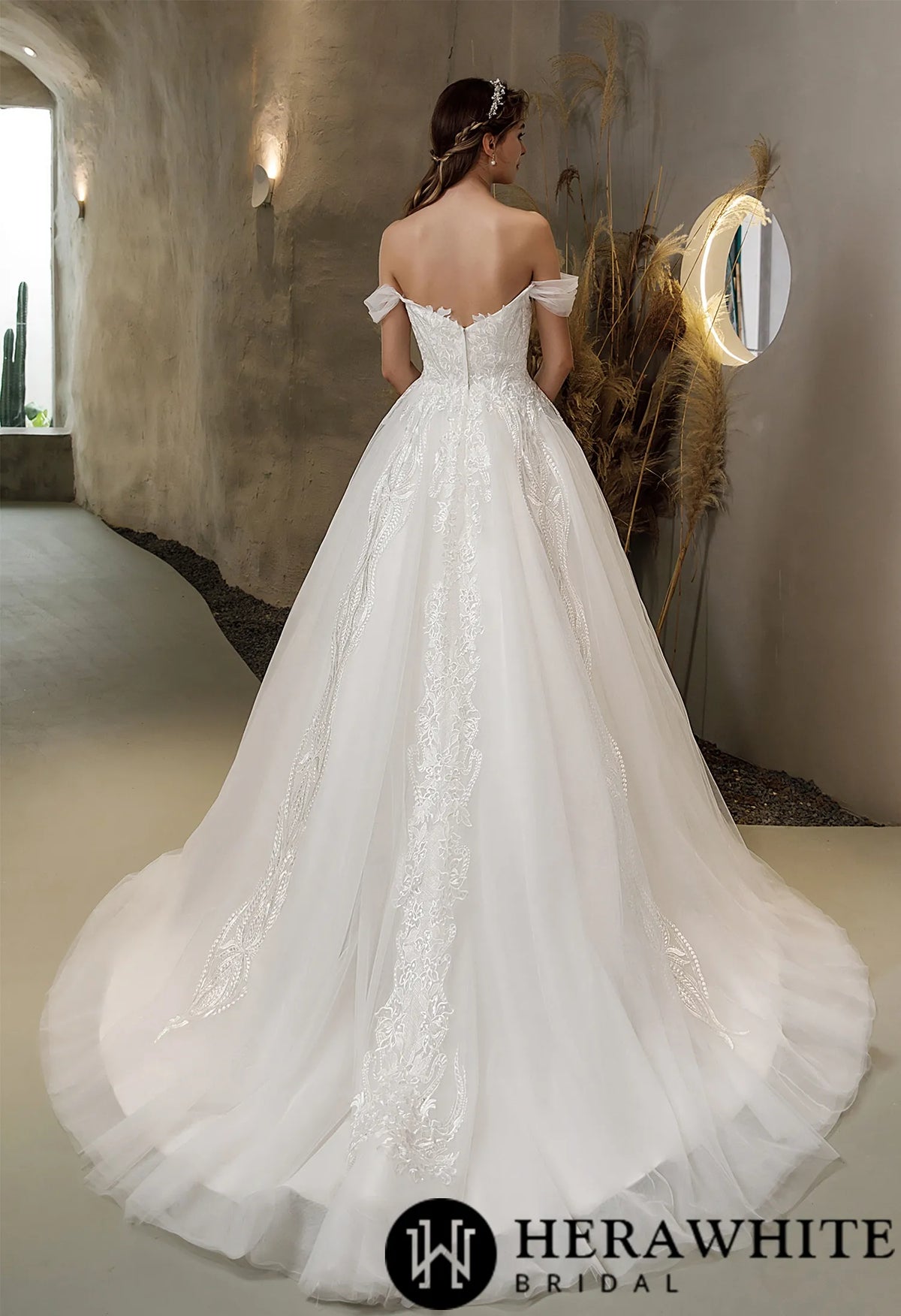 Princess Sweetheart Lace Tulle Ballgown Wedding Dress HW2526