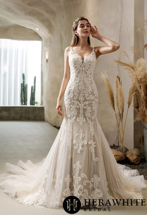 Vintage Lace Fit and Flare Court Train Wedding Dress HW2530