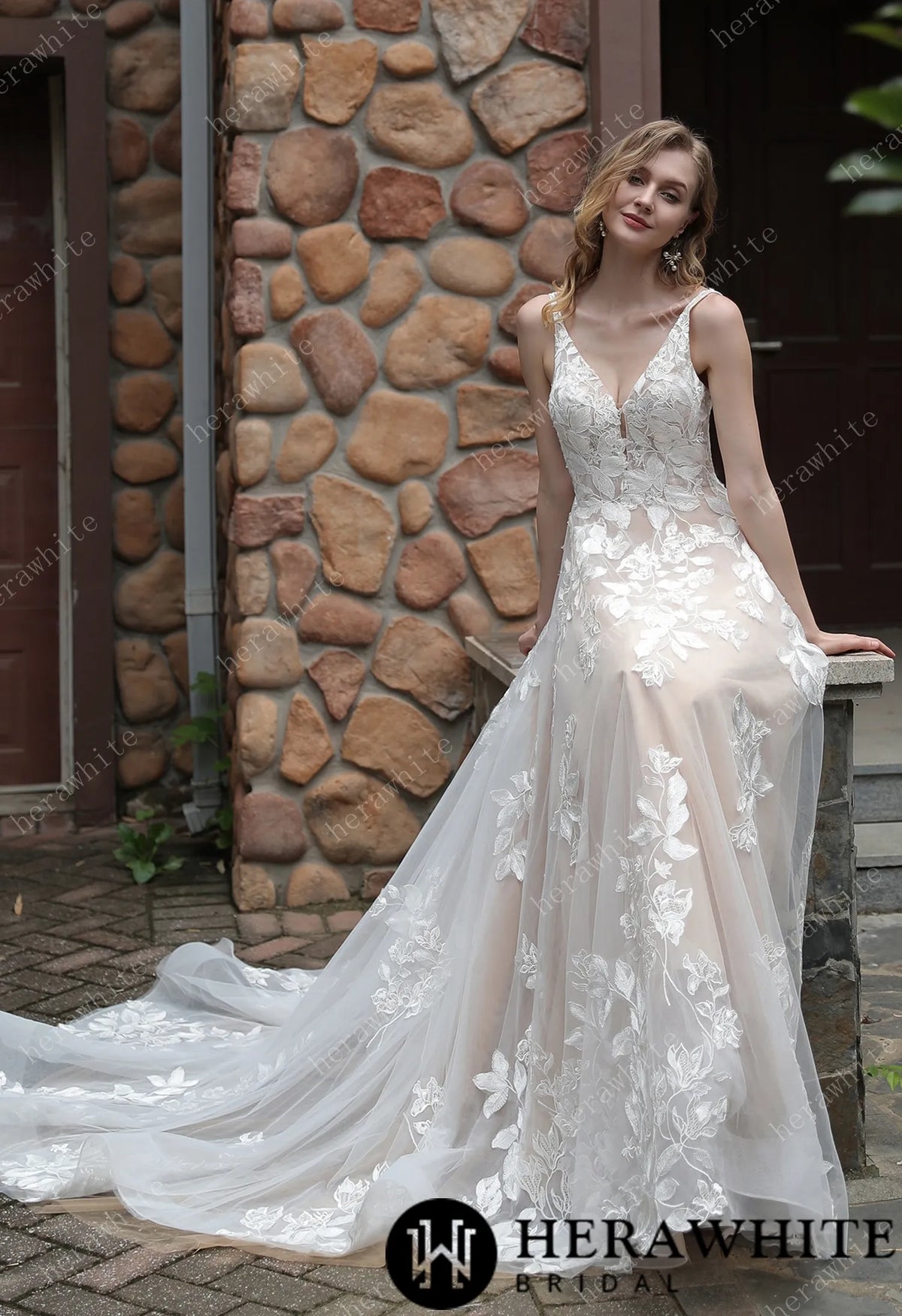 Luxurious Floral Lace  A-Line Sheer Train Wedding Dress HW3039