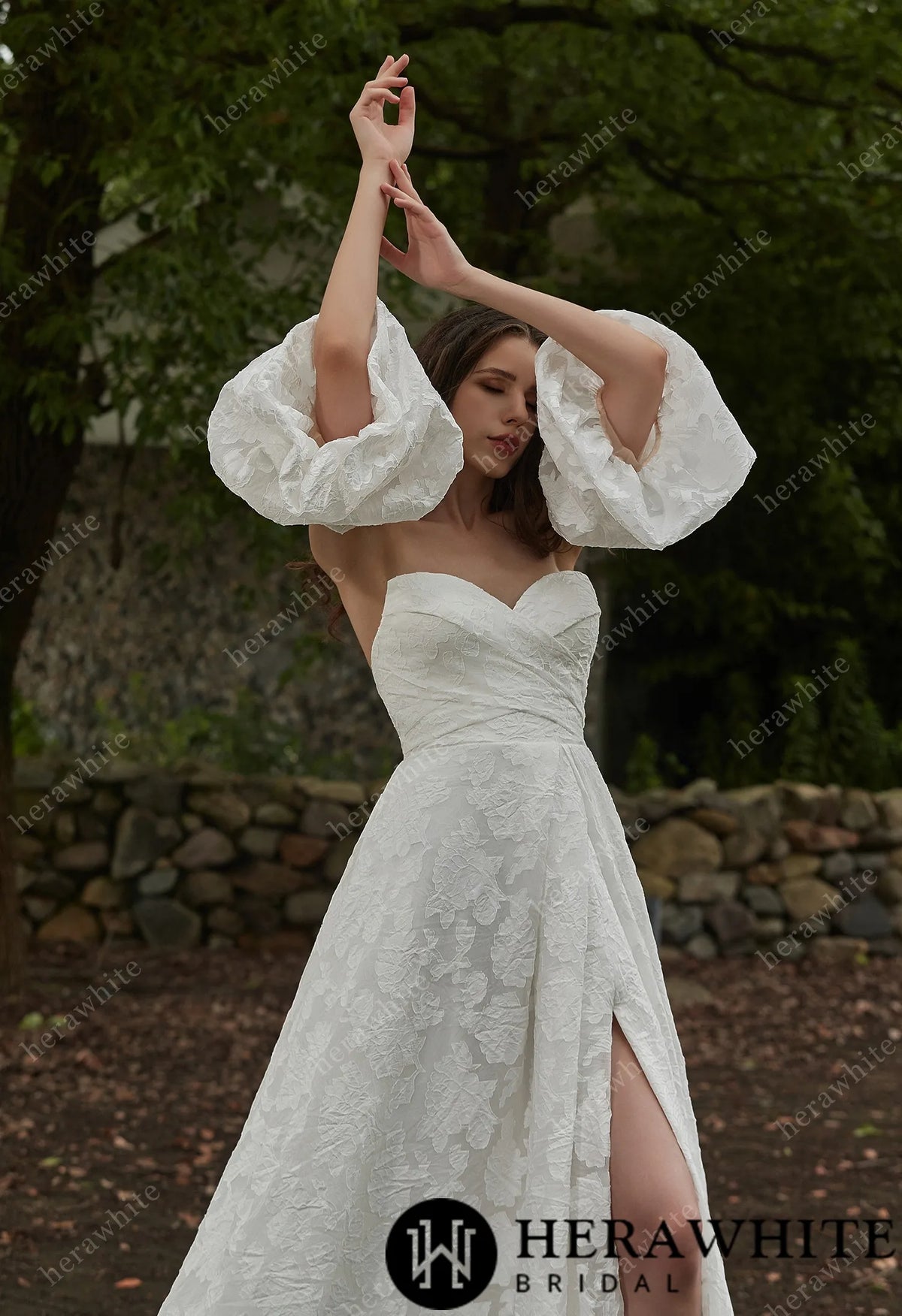 Jacquard Puff Sleeves Grace Slit And Sweetheart Wedding Dress HW3417