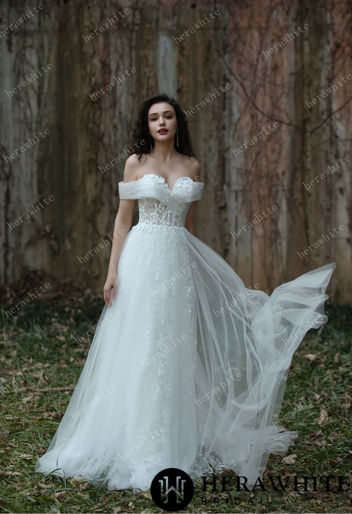 Exquisite Sweetheart  A-line Lace Bridal Gown HW3563