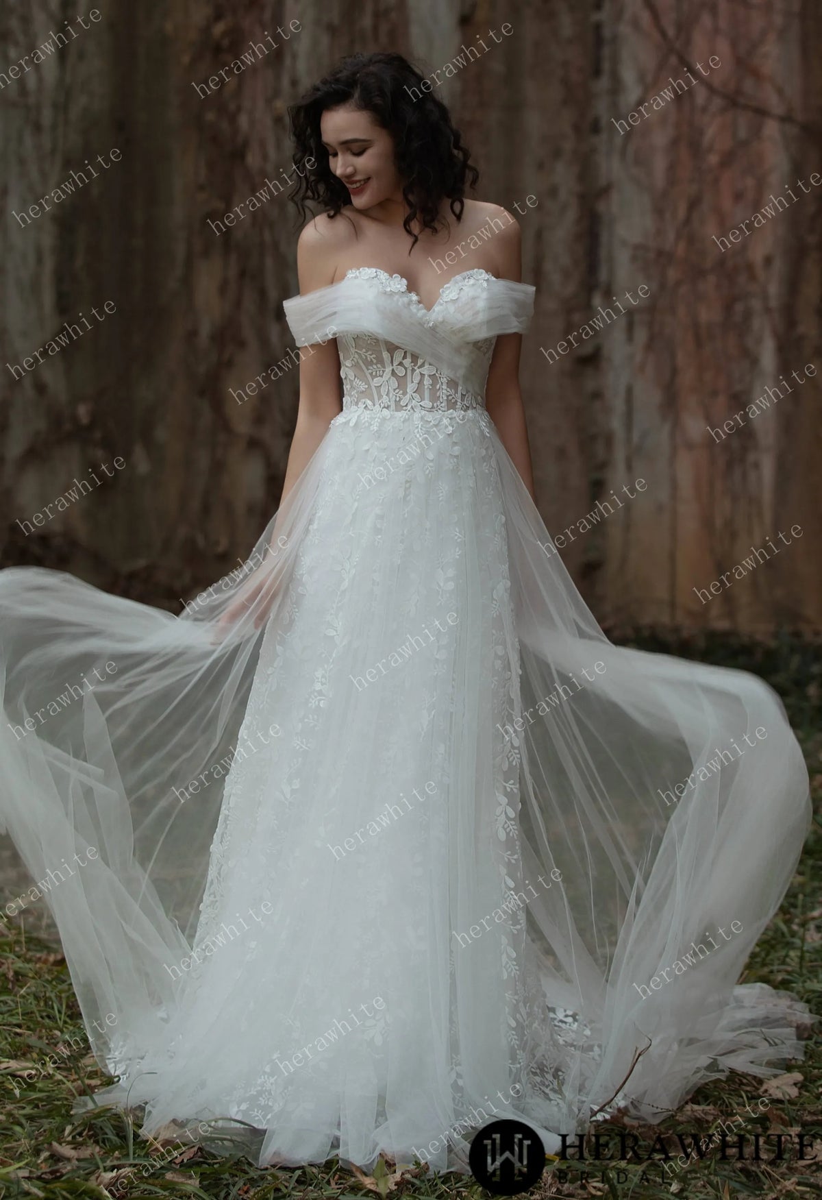 Exquisite Sweetheart  A-line Lace Bridal Gown HW3563