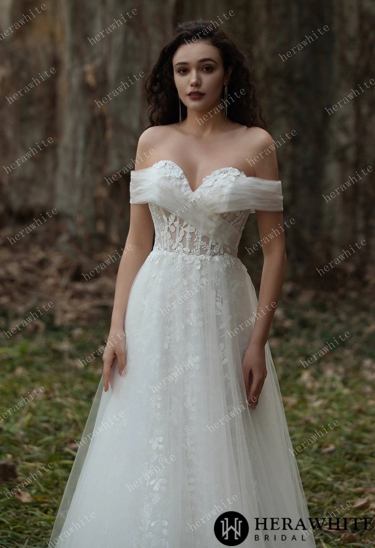 Exquisite Sweetheart  A-line Lace Bridal Gown HW3563